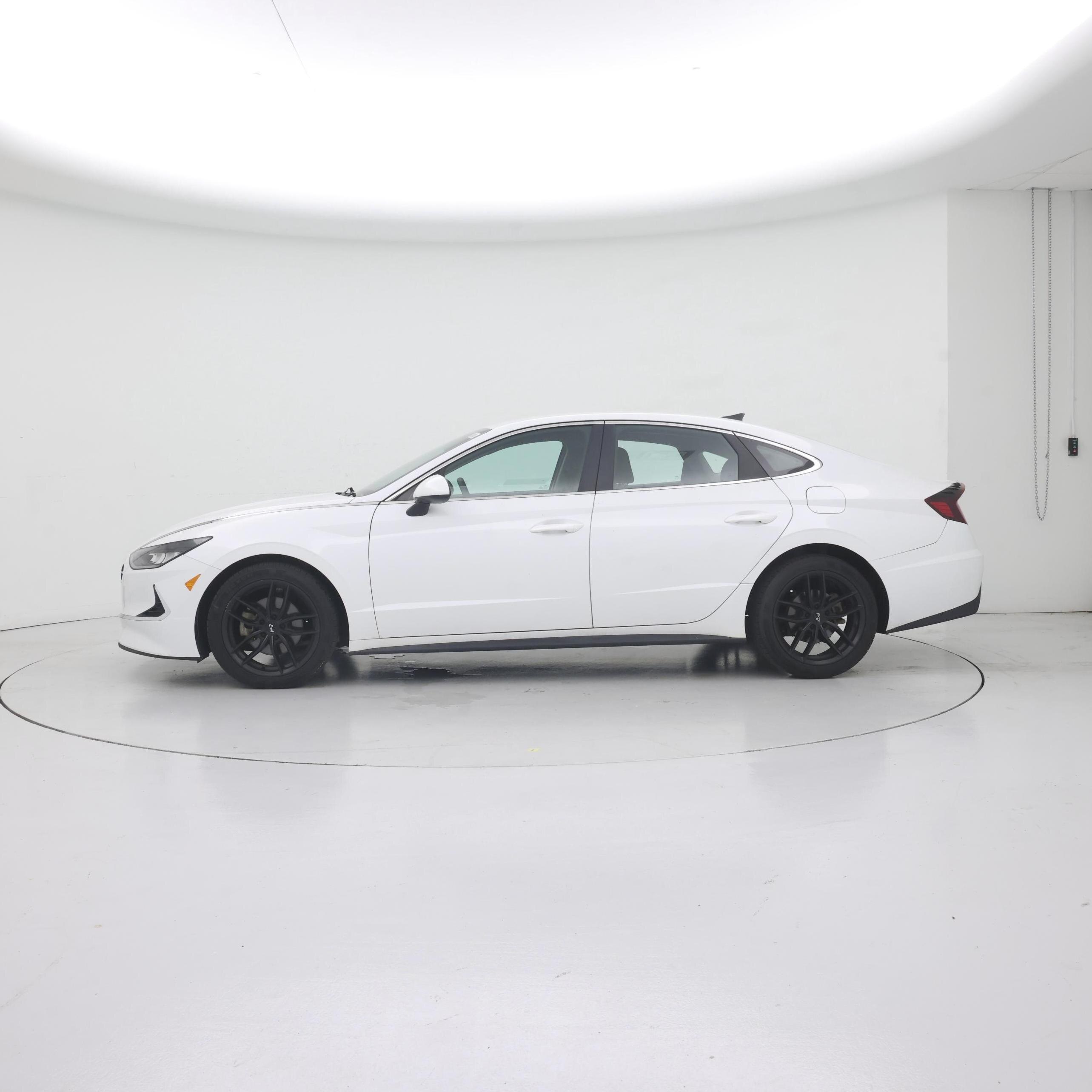 Thumbnail: 2022 Hyundai Sonata - 3