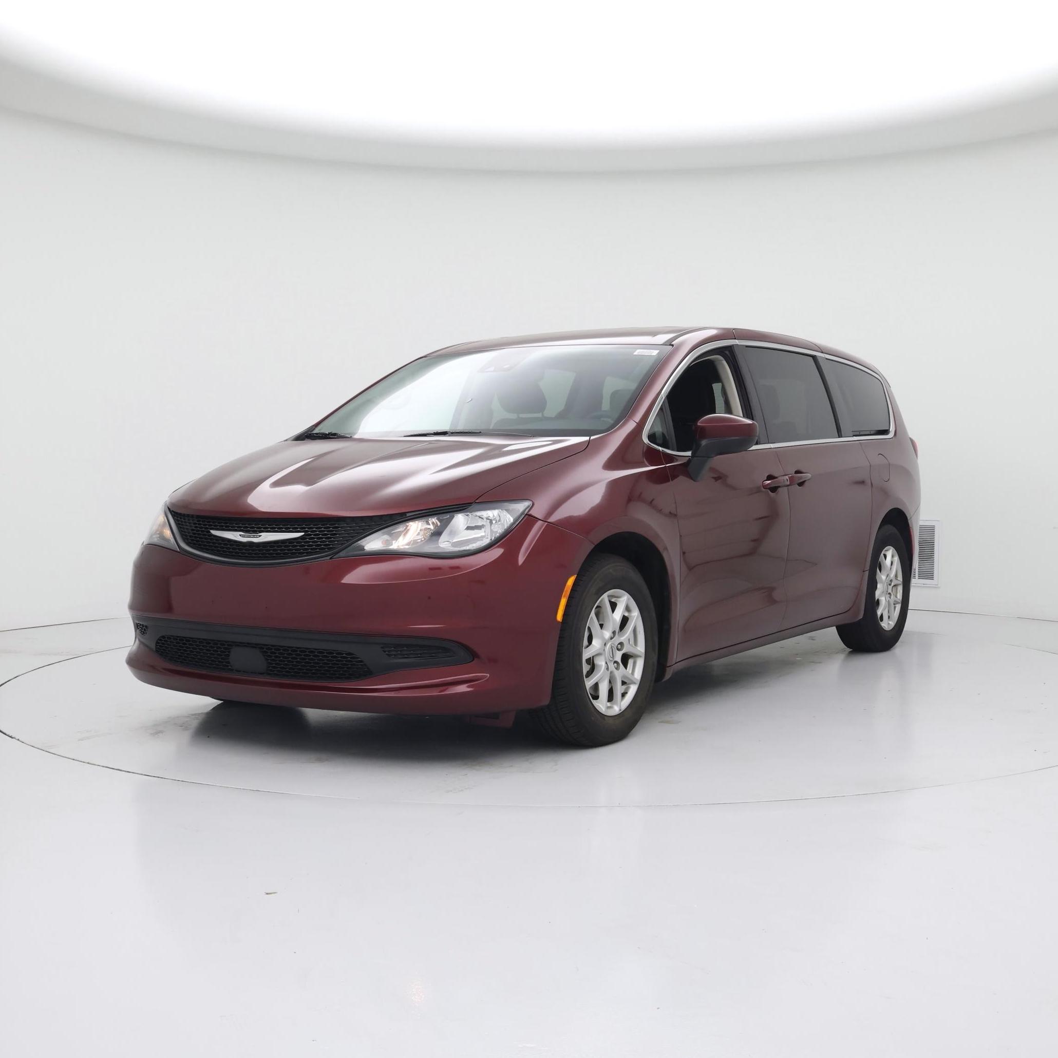 Thumbnail: 2023 Chrysler Voyager - 4