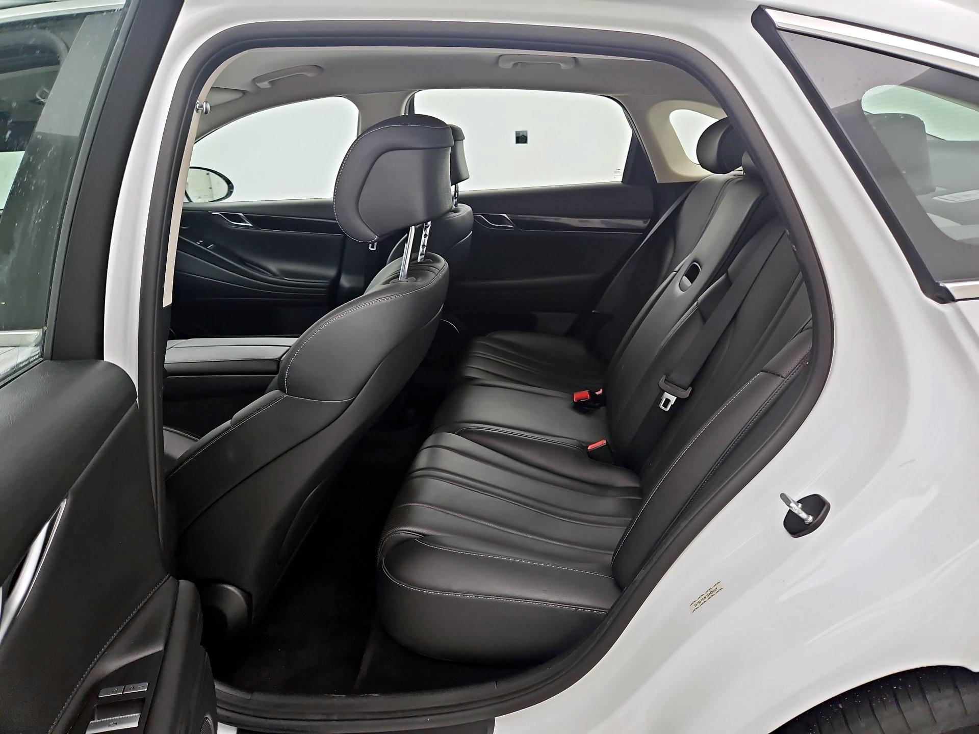 Thumbnail: 2023 Genesis G80 - 20