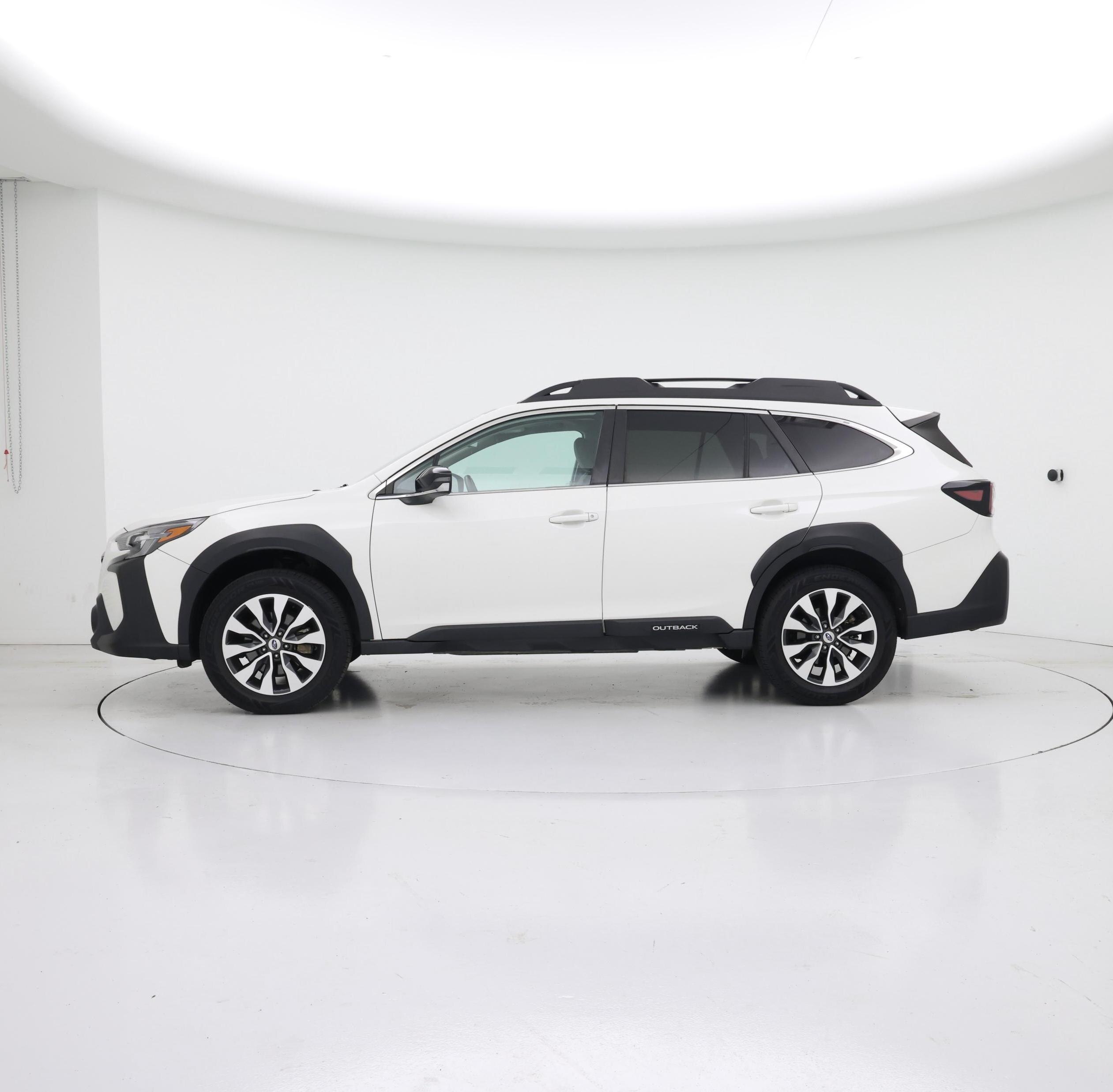 Thumbnail: 2023 Subaru Outback - 3