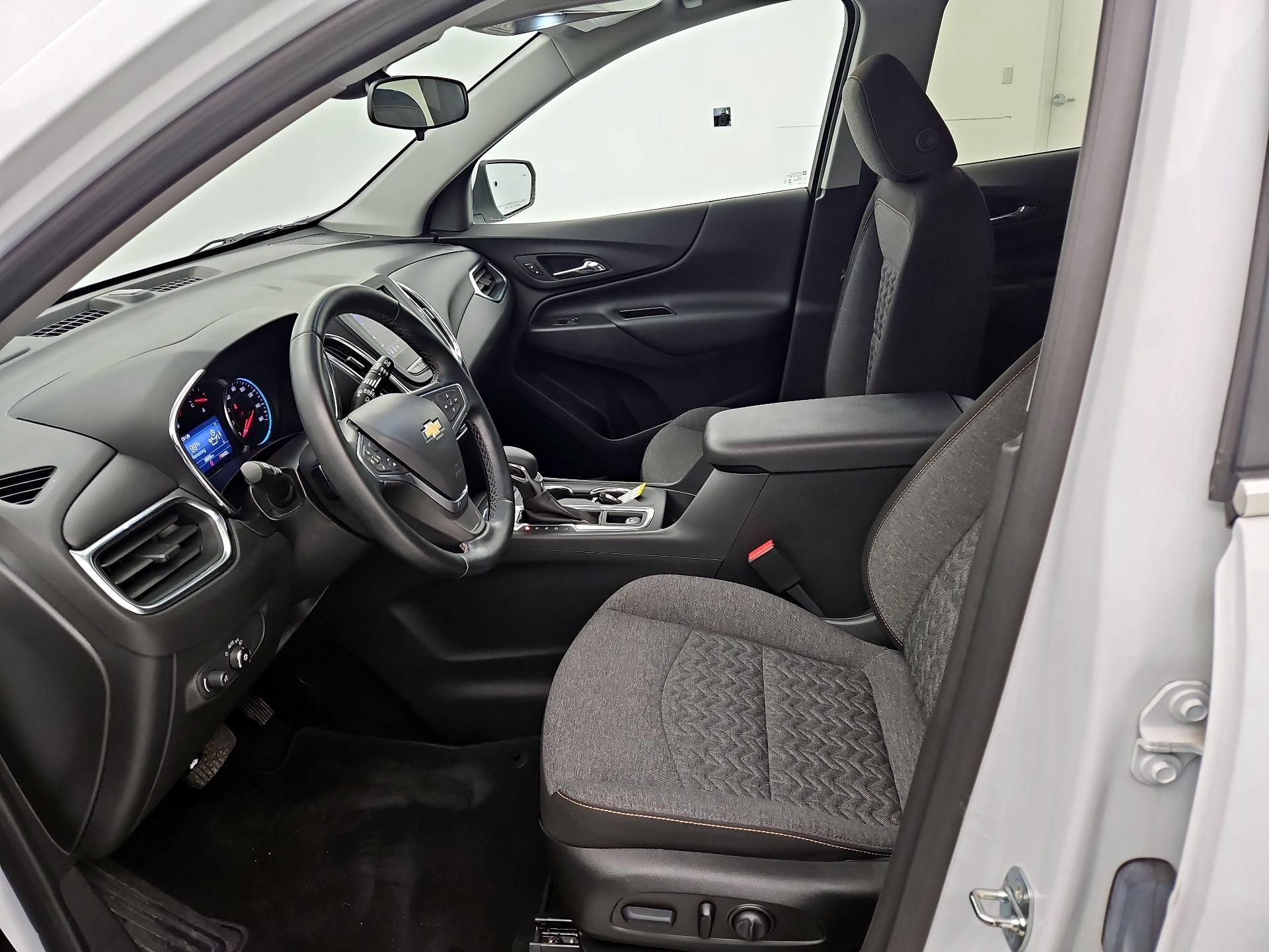 Thumbnail: 2023 Chevrolet Equinox - 11