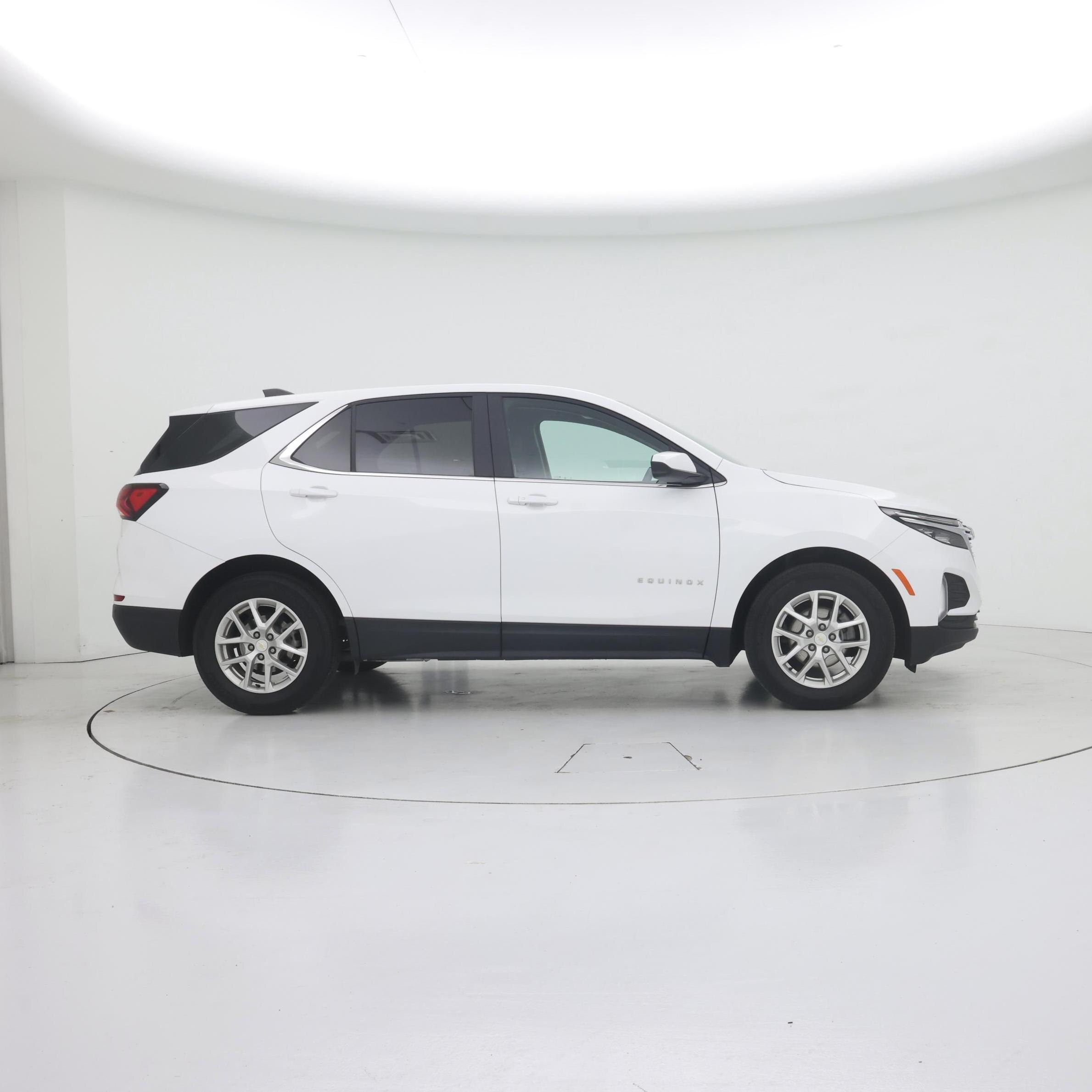 Thumbnail: 2023 Chevrolet Equinox - 7