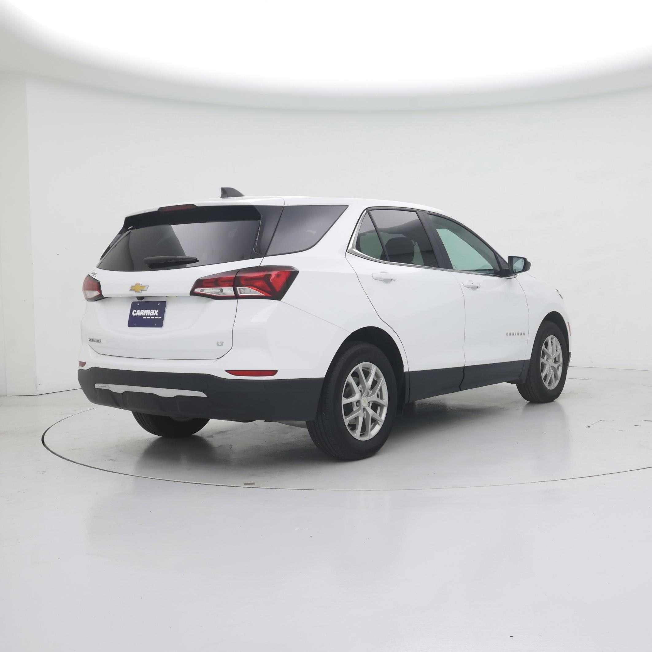 Thumbnail: 2023 Chevrolet Equinox - 8