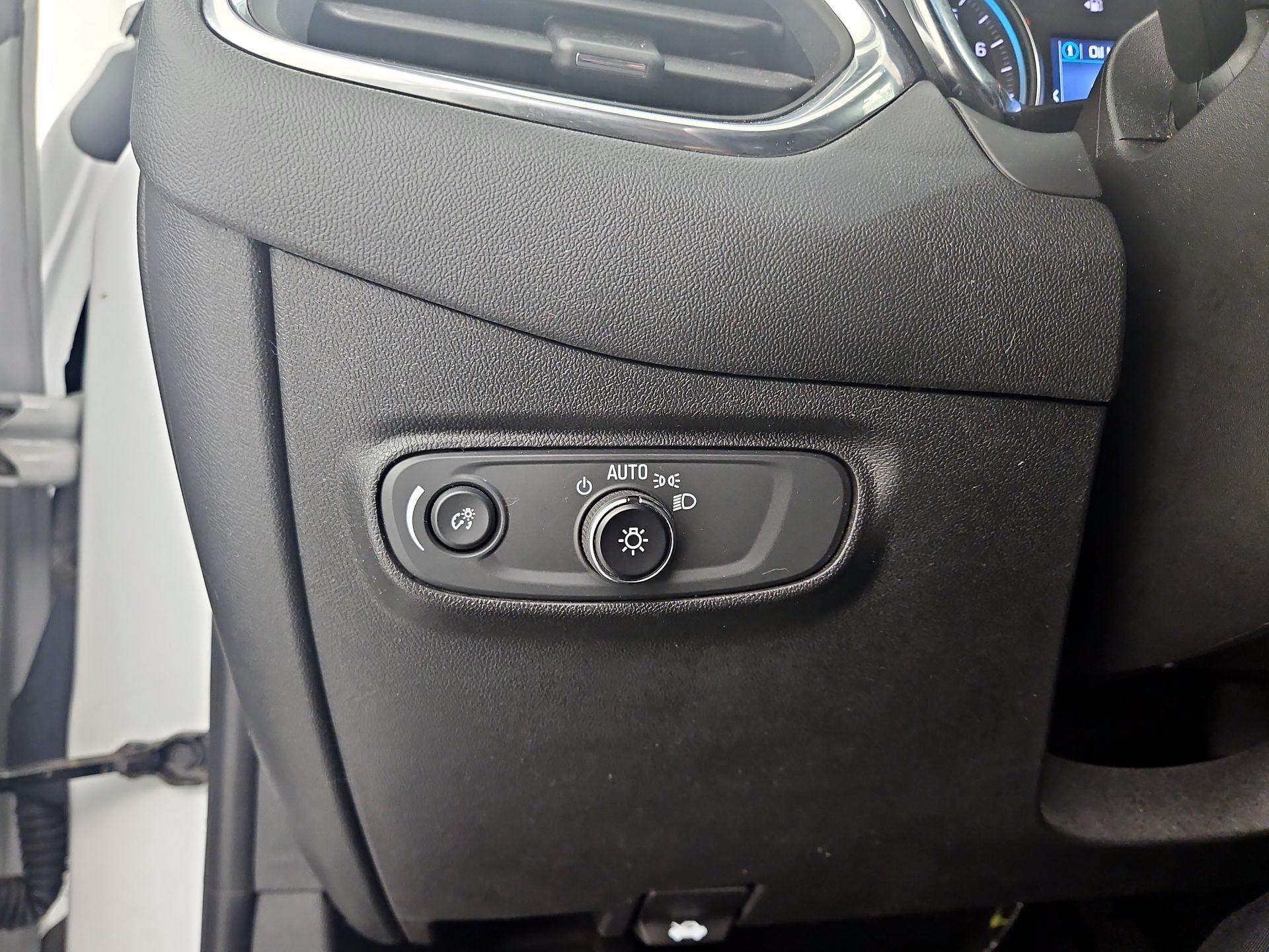 Thumbnail: 2023 Chevrolet Equinox - 13