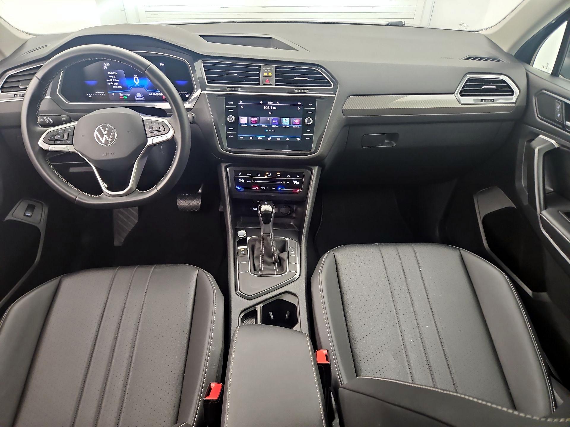 Thumbnail: 2024 Volkswagen Tiguan - 9