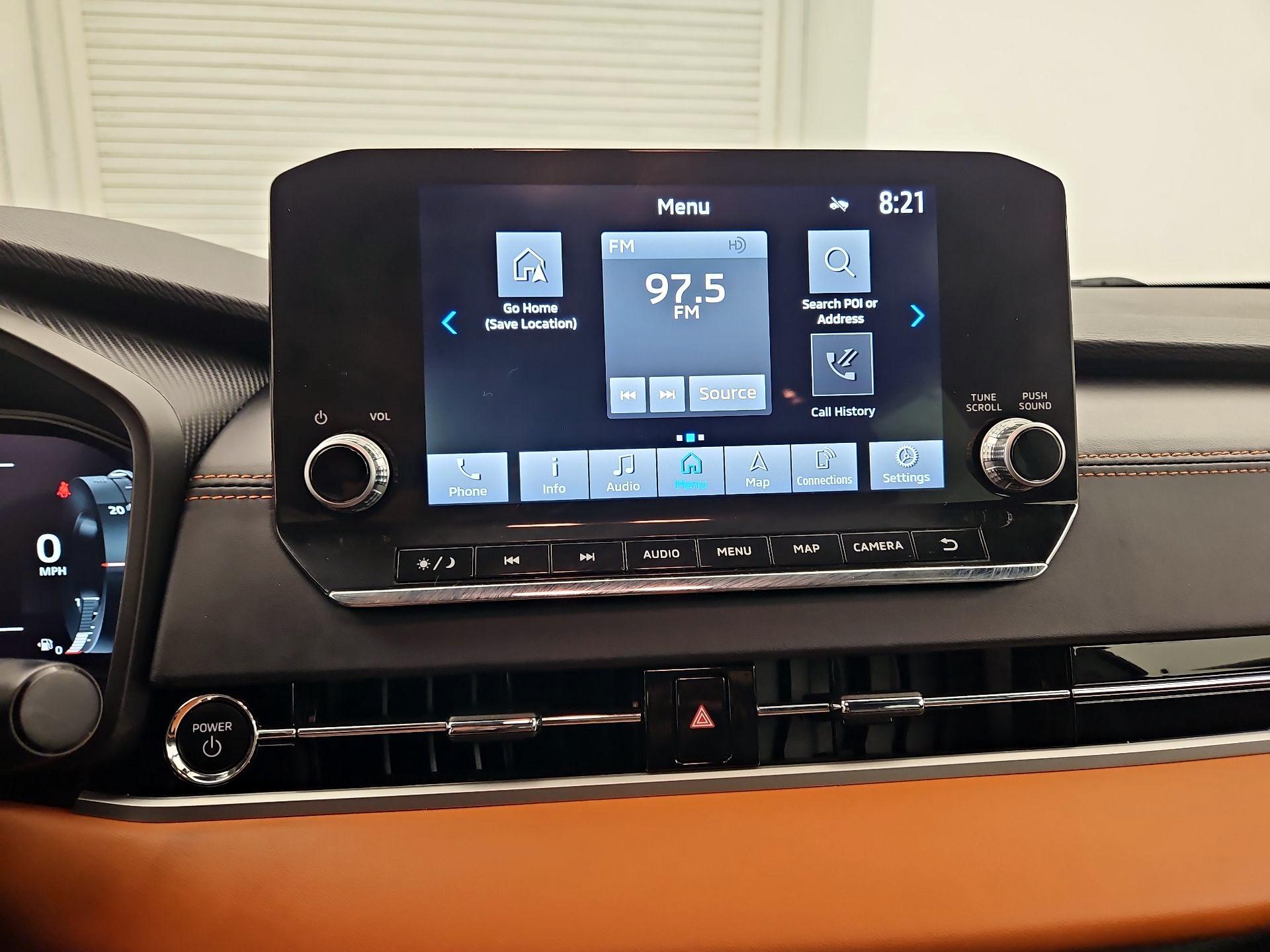 Thumbnail: 2023 Mitsubishi Outlander - 15