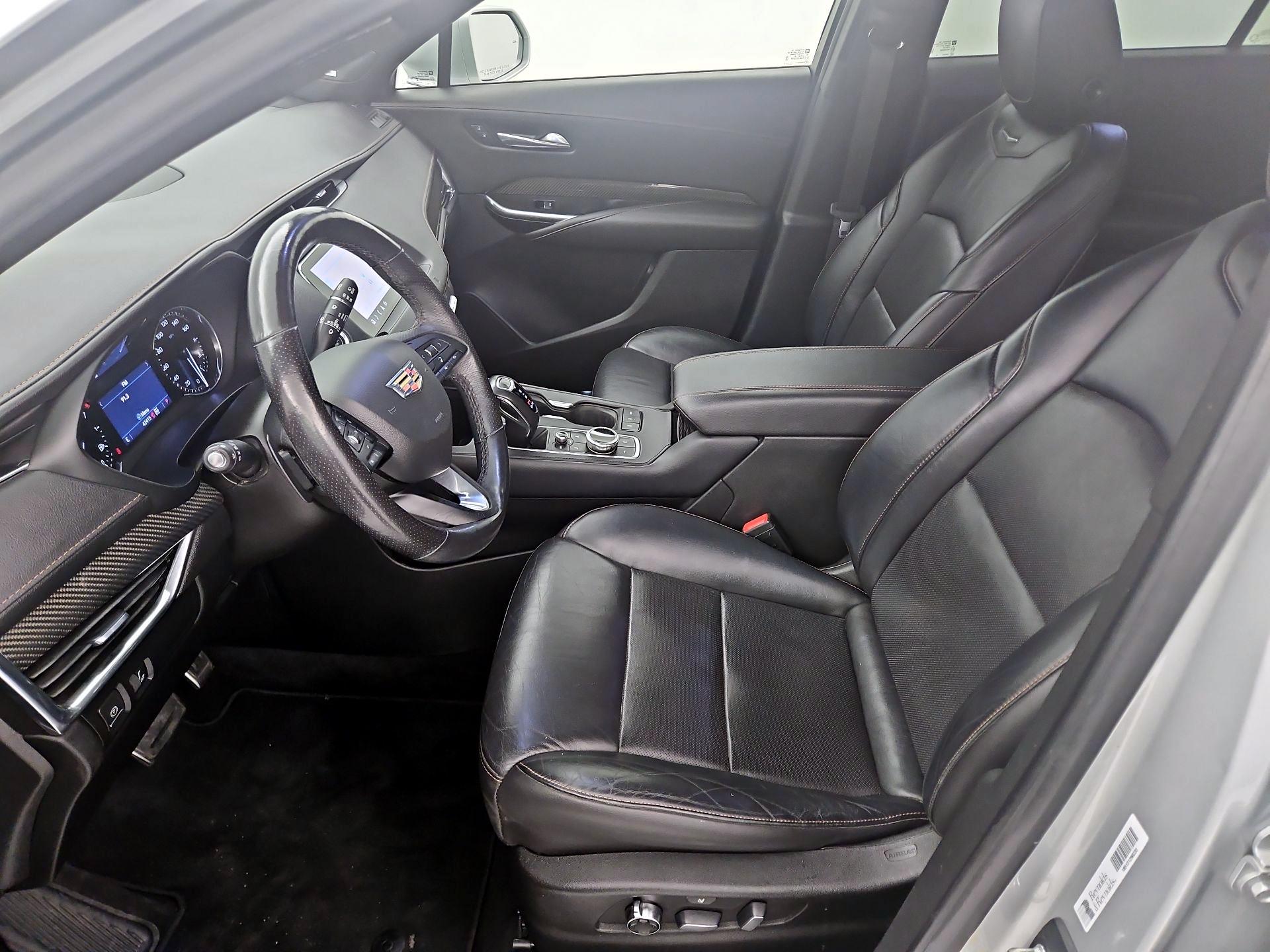 Thumbnail: 2019 Cadillac XT4 - 11