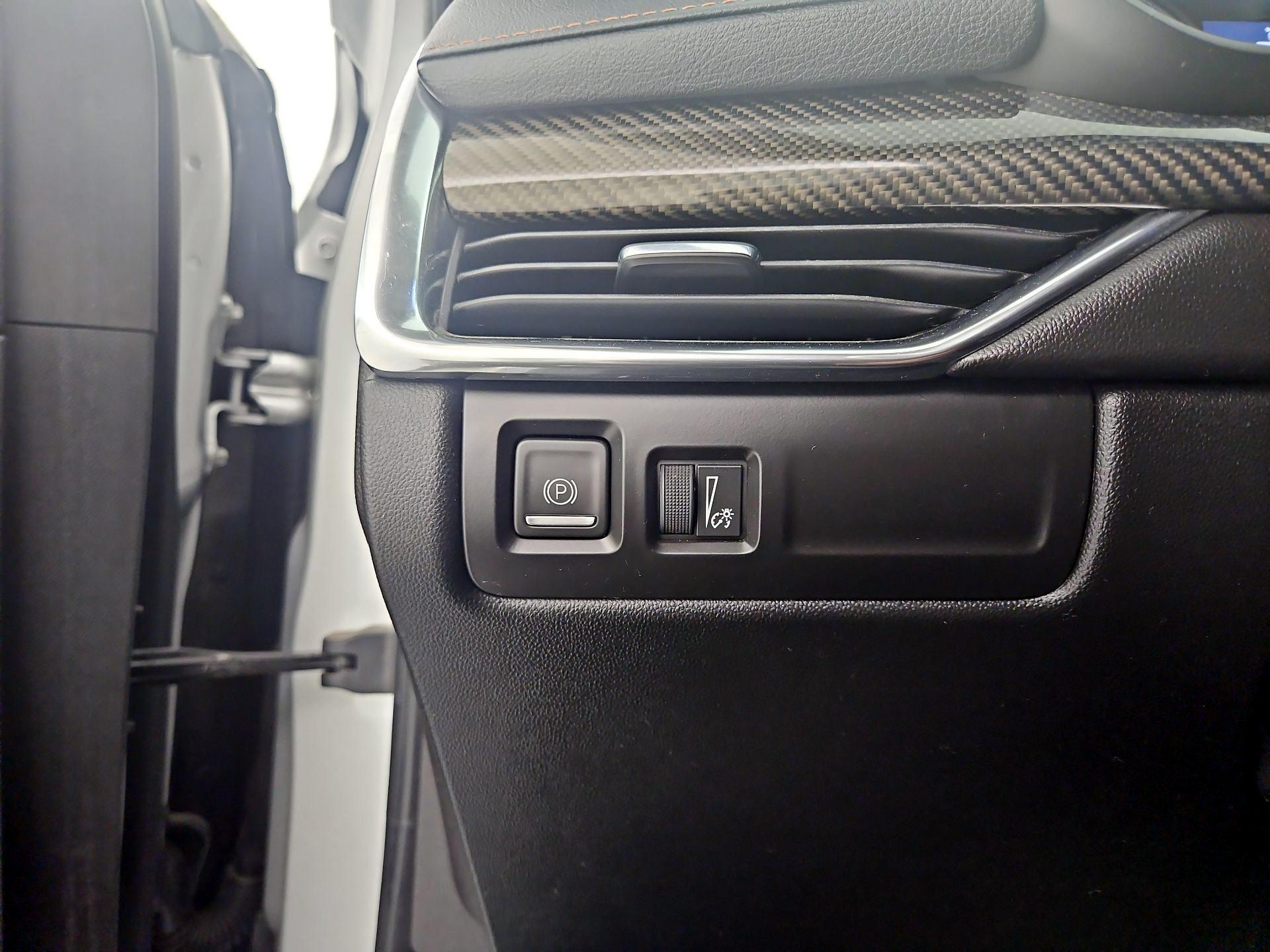 Thumbnail: 2019 Cadillac XT4 - 13