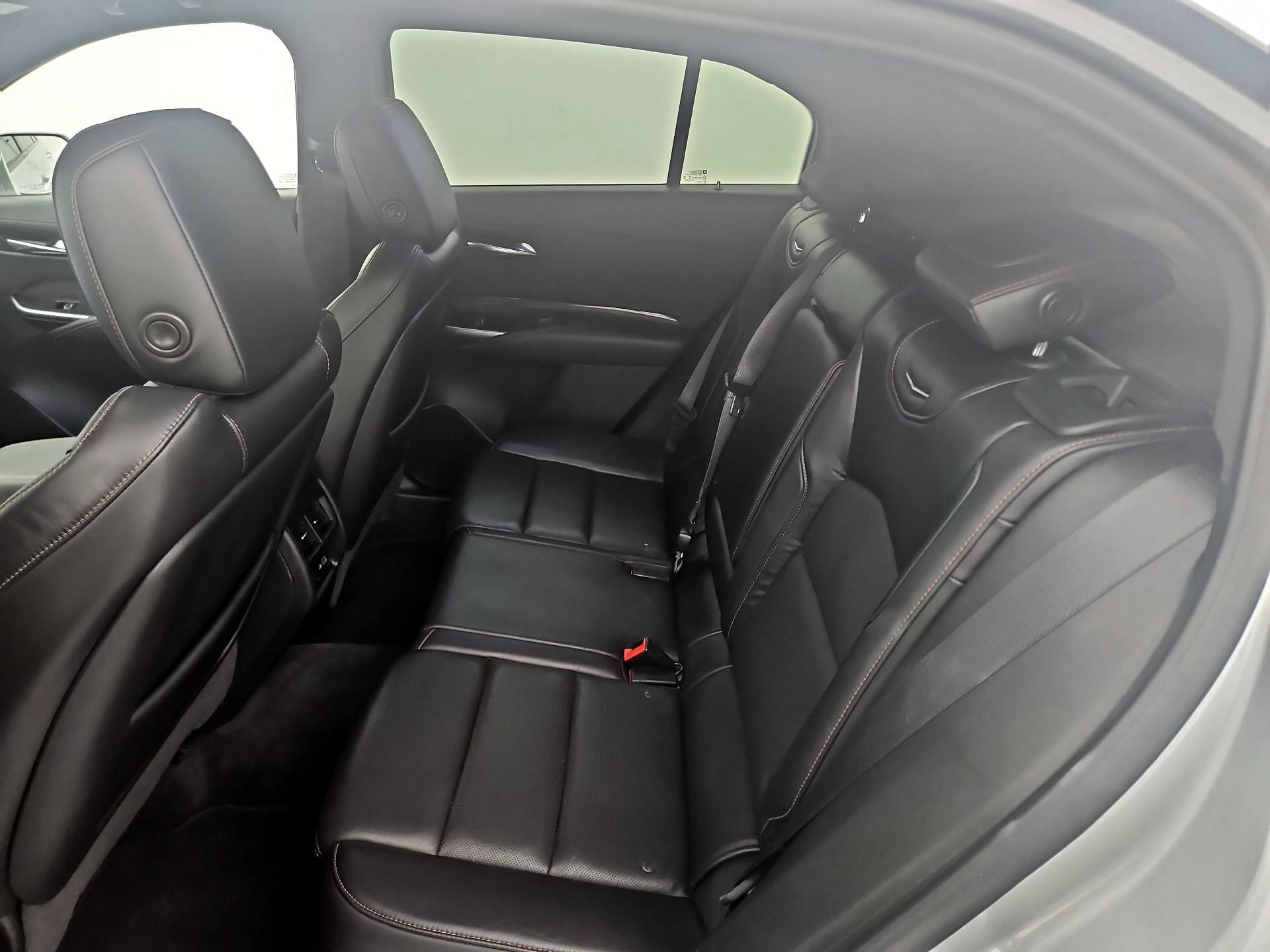 Thumbnail: 2019 Cadillac XT4 - 20