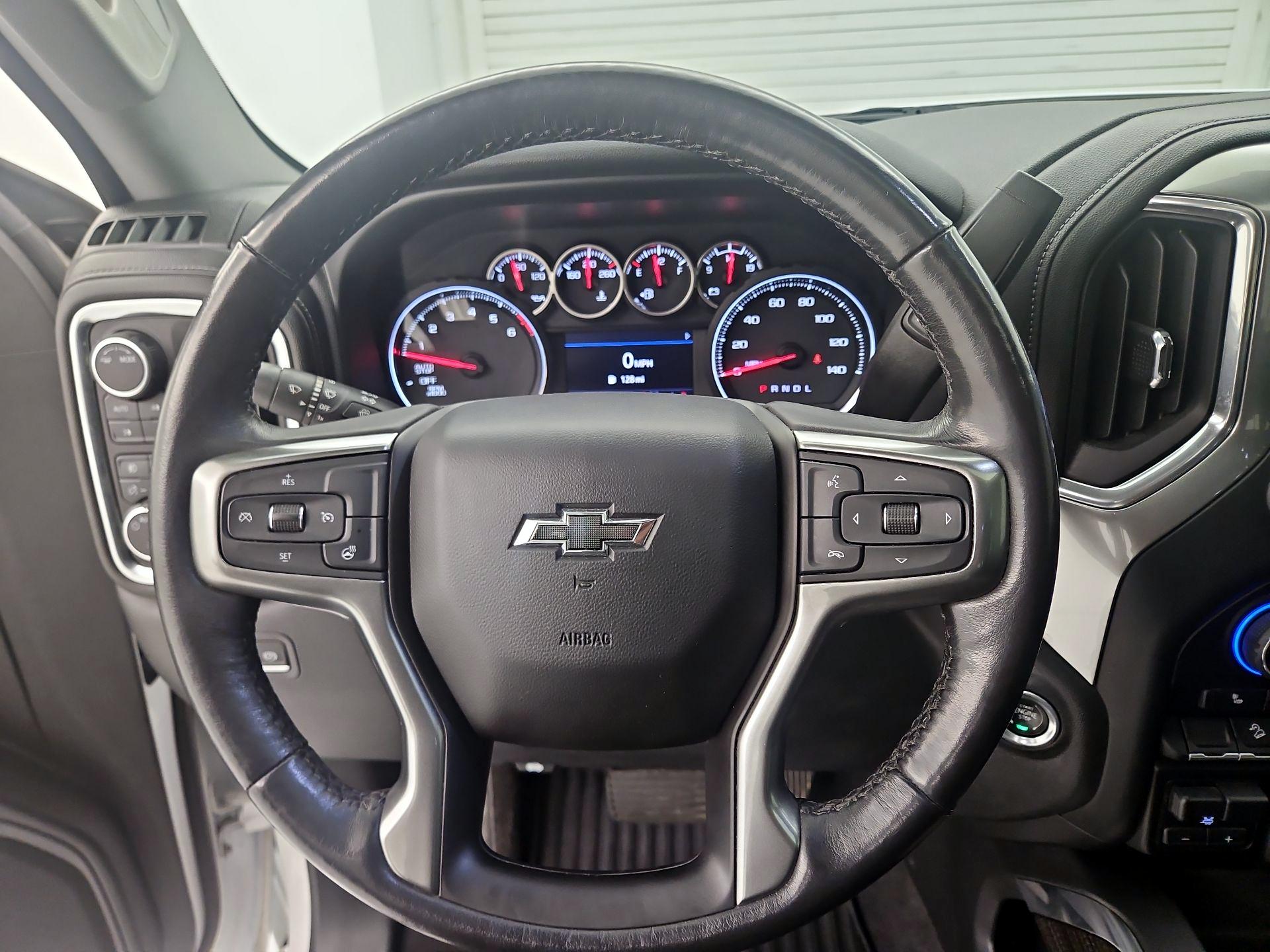 Thumbnail: 2020 Chevrolet Silverado 1500 - 10