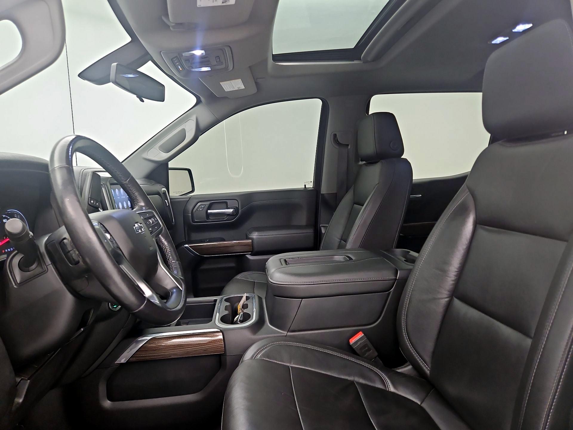 Thumbnail: 2020 Chevrolet Silverado 1500 - 19