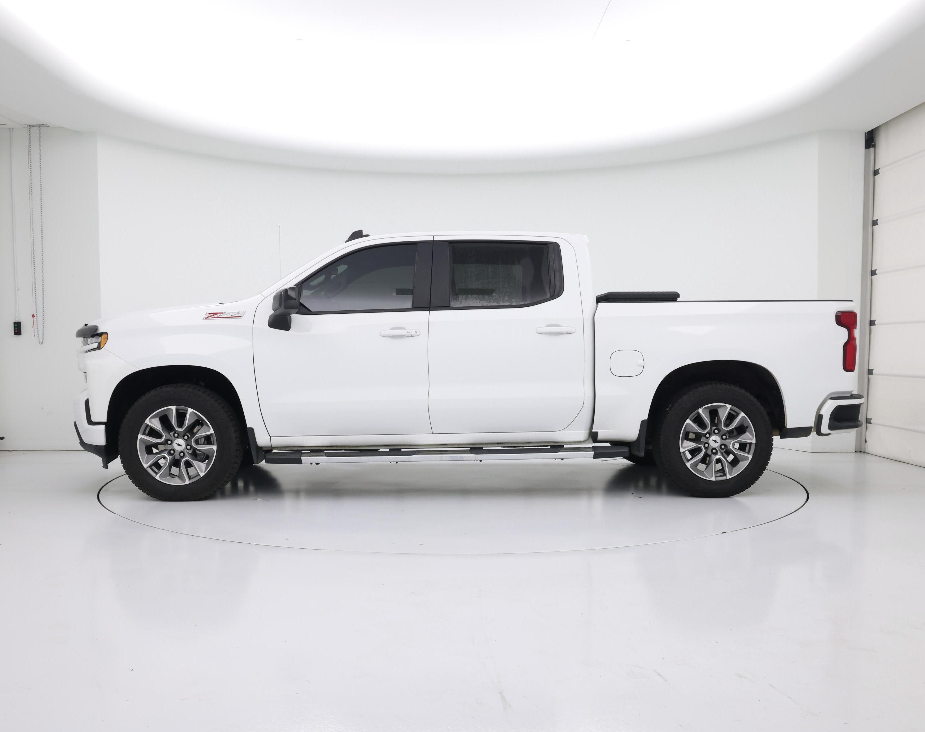 Thumbnail: 2020 Chevrolet Silverado 1500 - 3