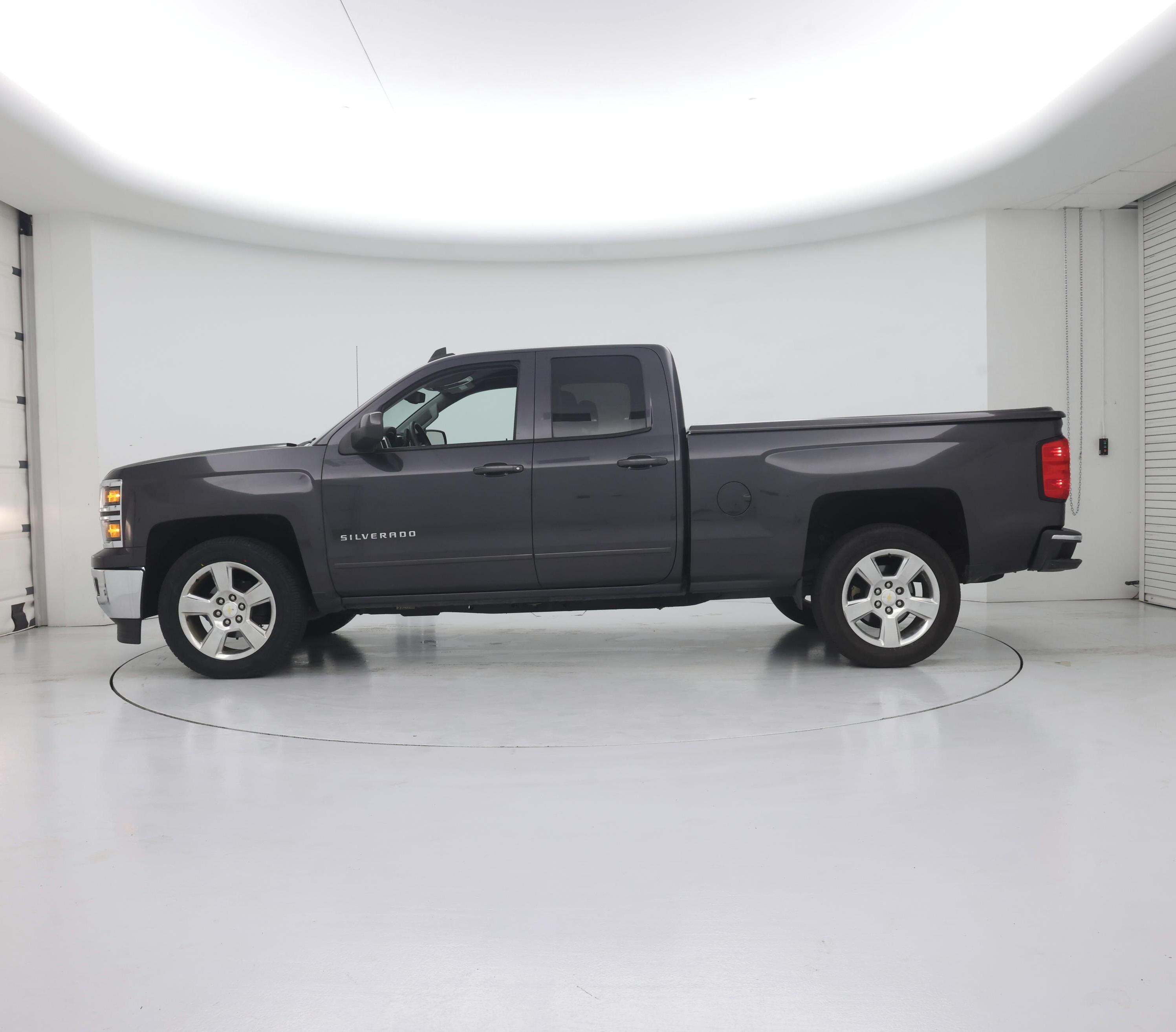 Thumbnail: 2015 Chevrolet Silverado 1500 - 3