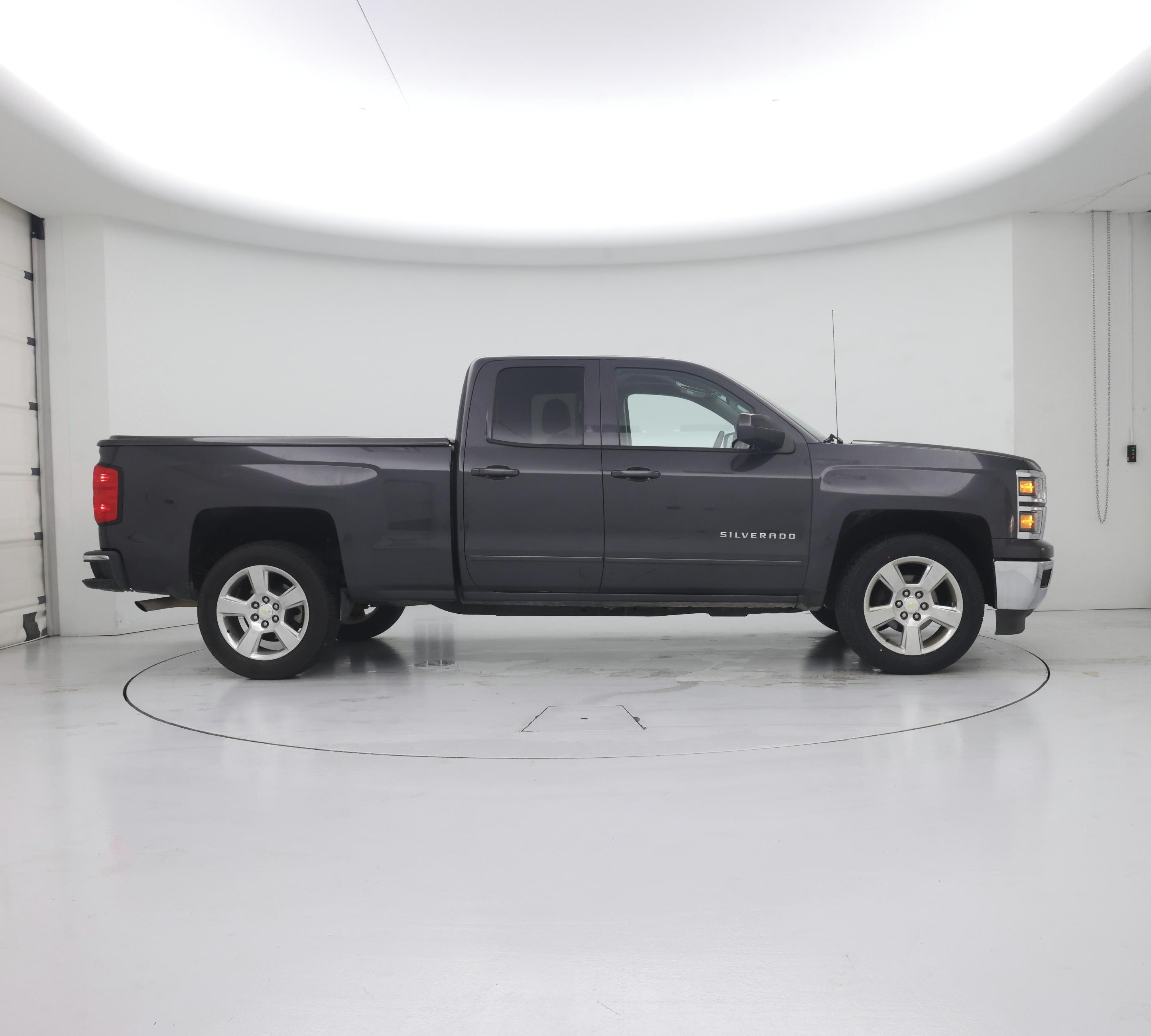 Thumbnail: 2015 Chevrolet Silverado 1500 - 7