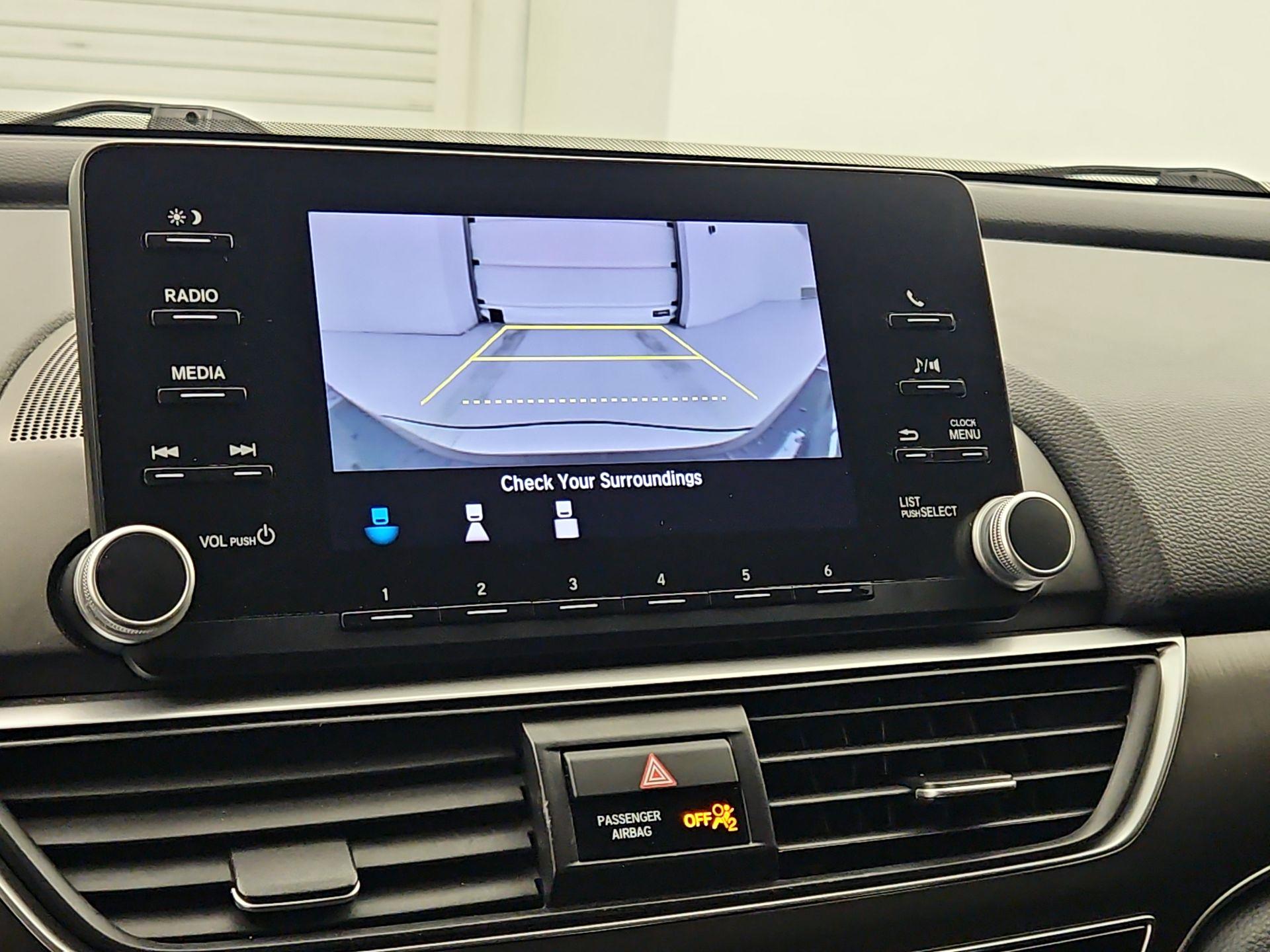 Thumbnail: 2019 Honda Accord - 14