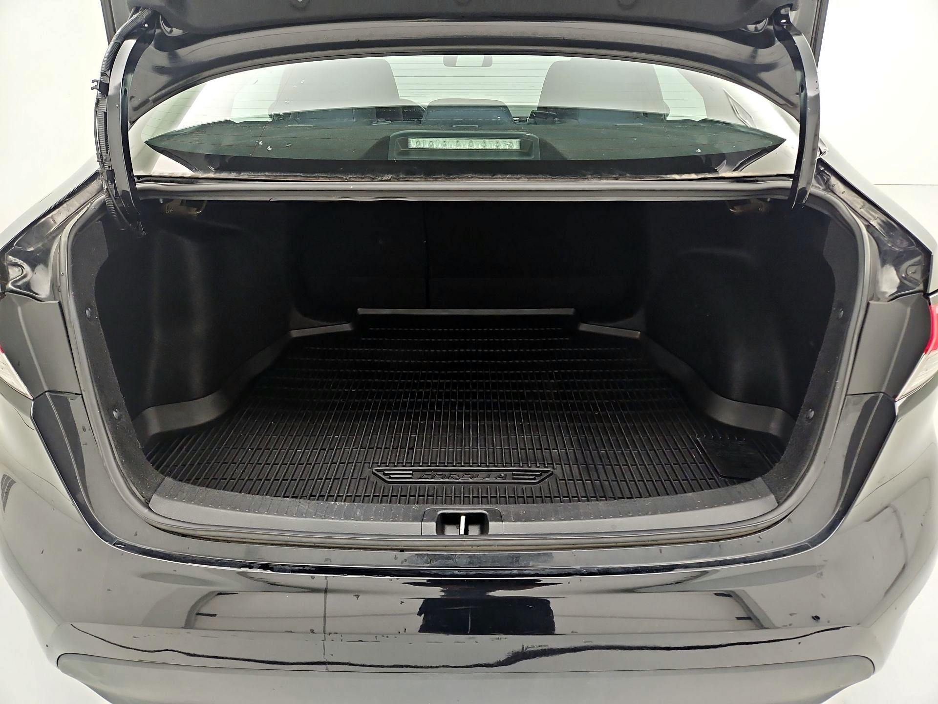 Thumbnail: 2023 Toyota Corolla - 20