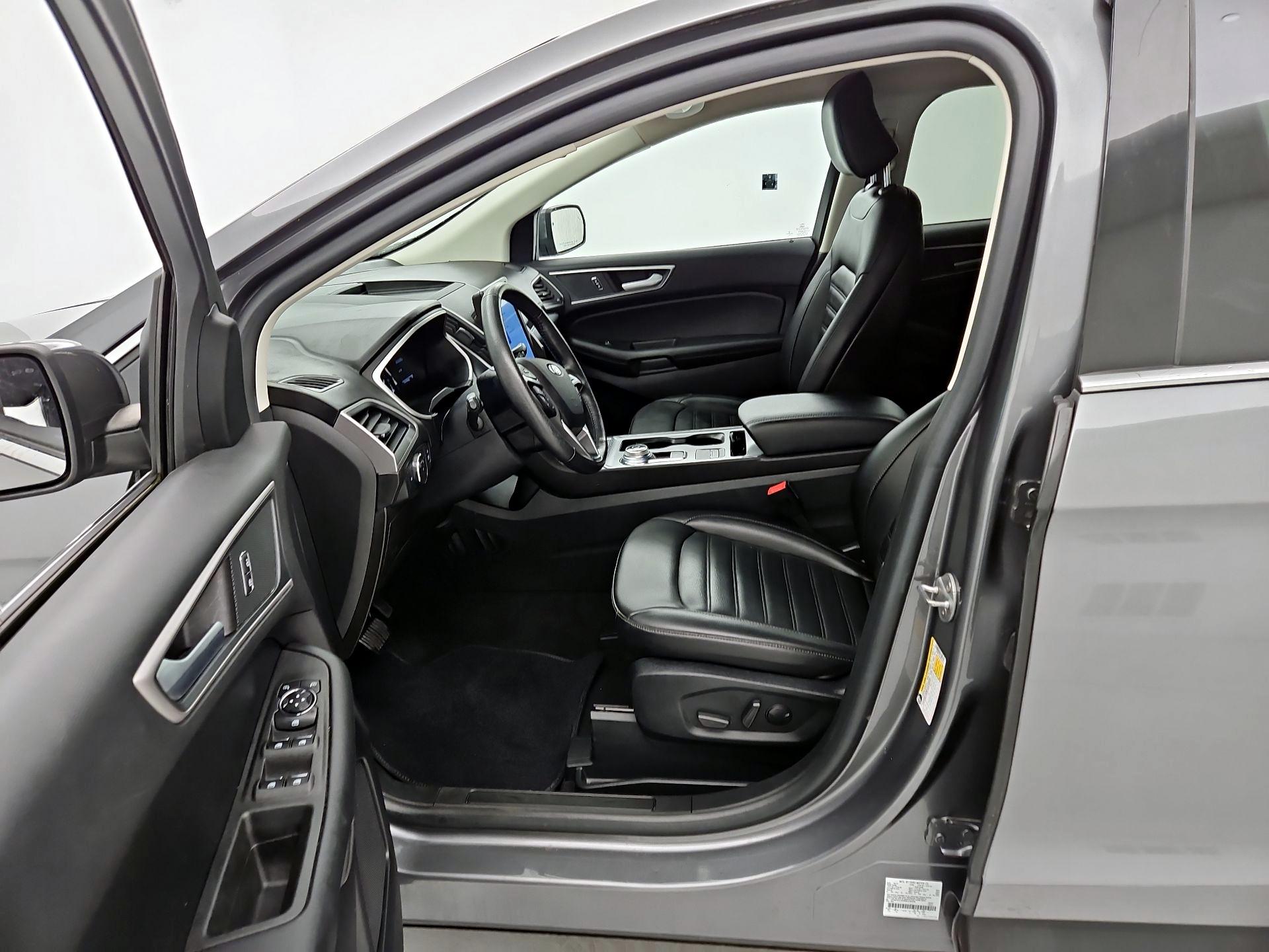 Thumbnail: 2021 Ford Edge - 11