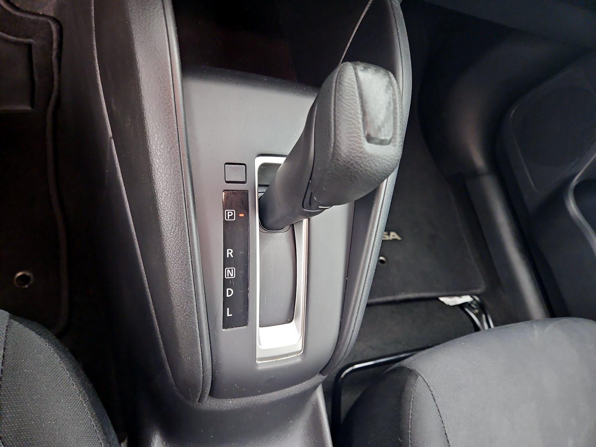 Thumbnail: 2022 Nissan Versa - 17