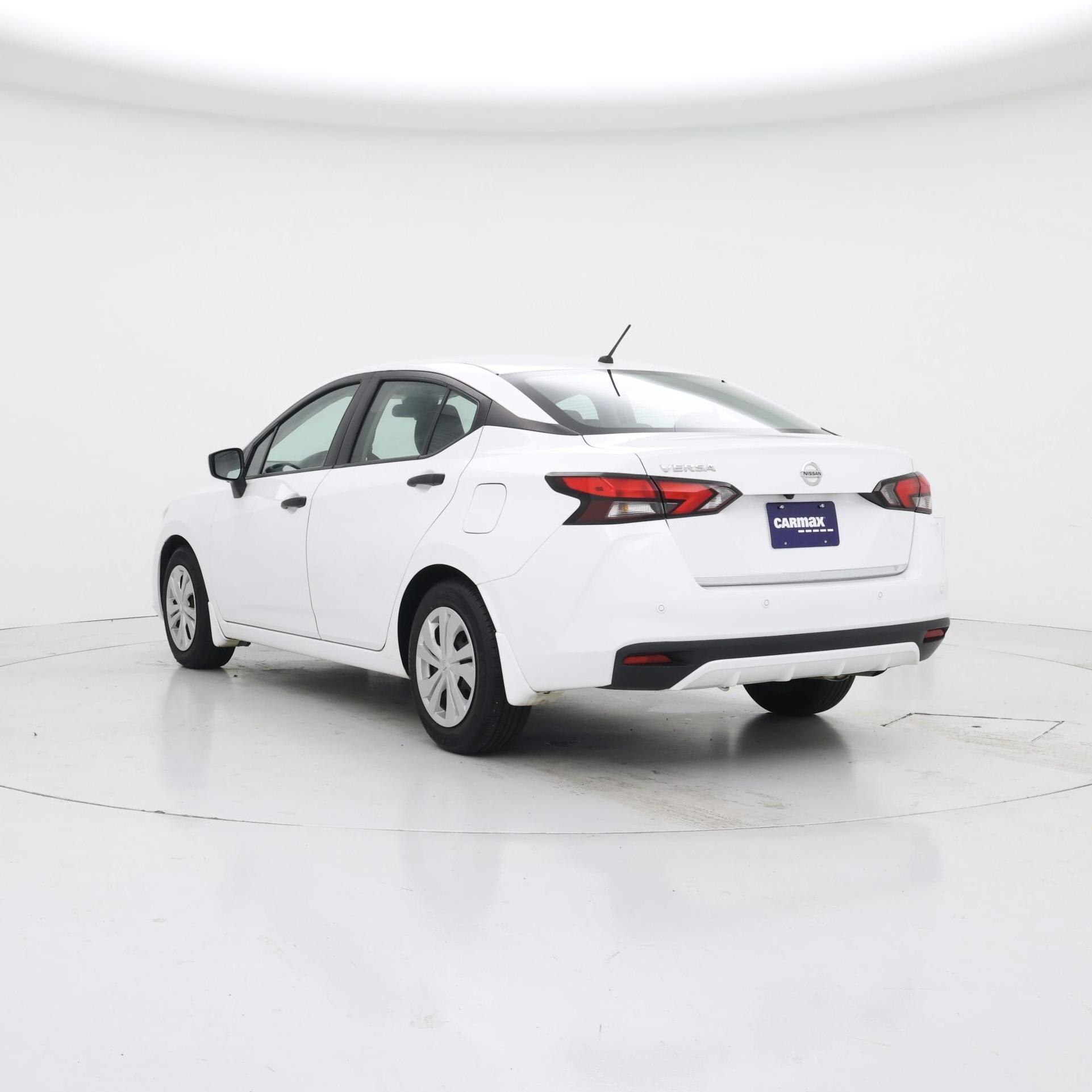Thumbnail: 2022 Nissan Versa - 2