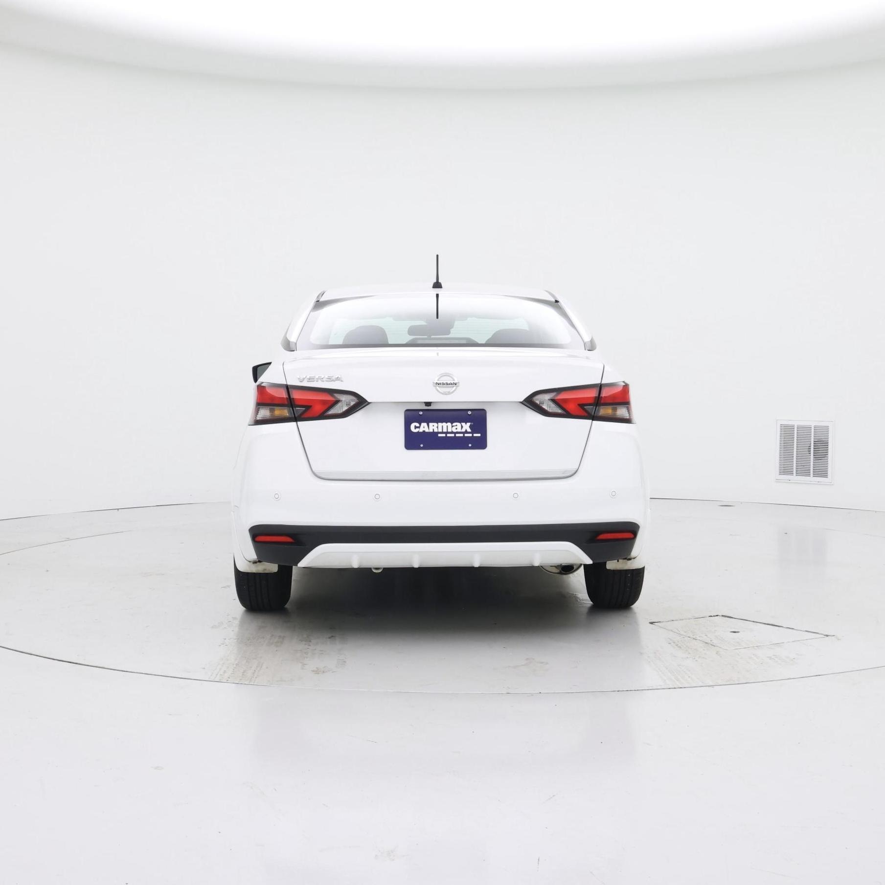 Thumbnail: 2022 Nissan Versa - 6