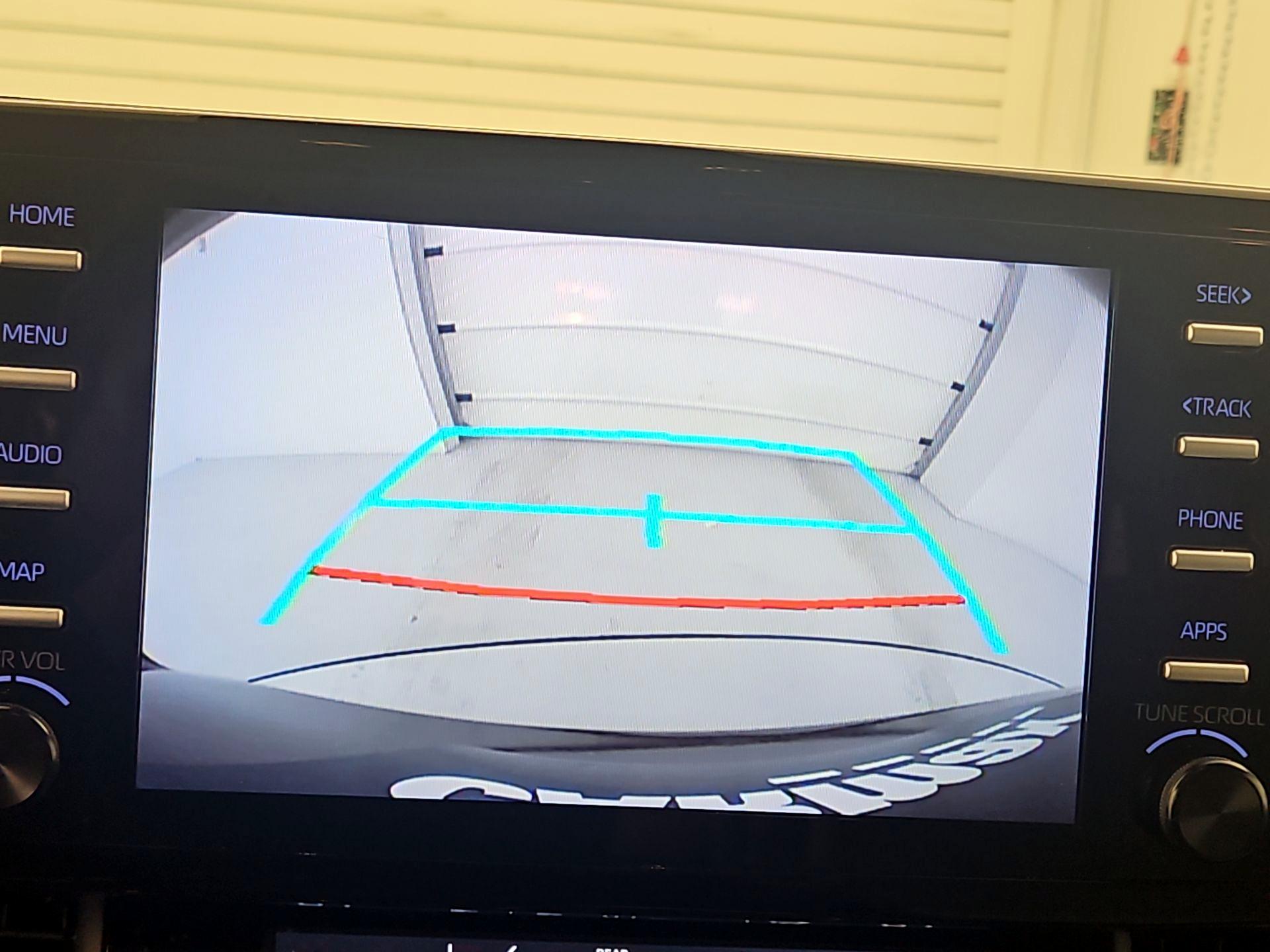 Thumbnail: 2024 Toyota Sienna - 15