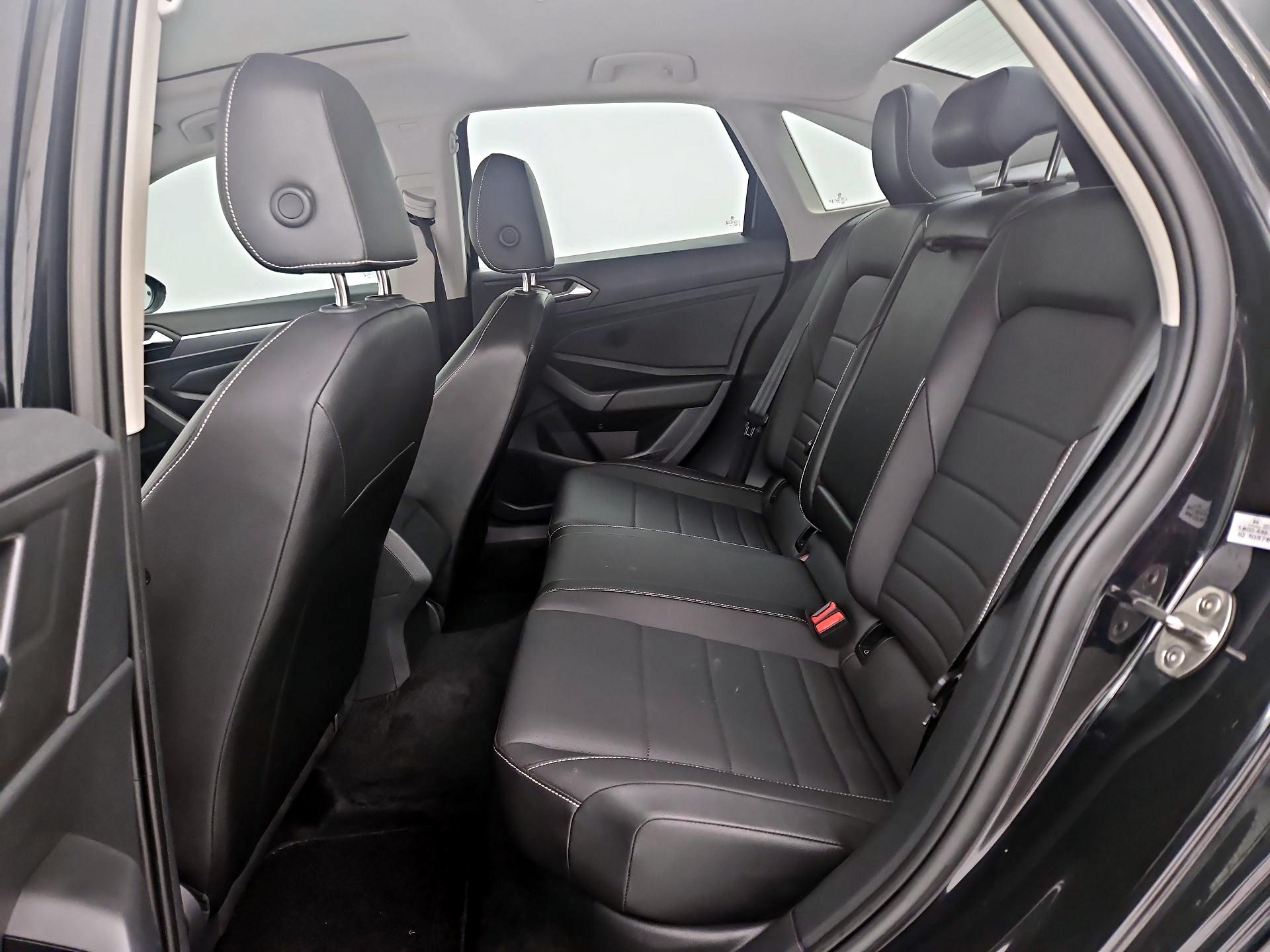 Thumbnail: 2023 Volkswagen Jetta - 20