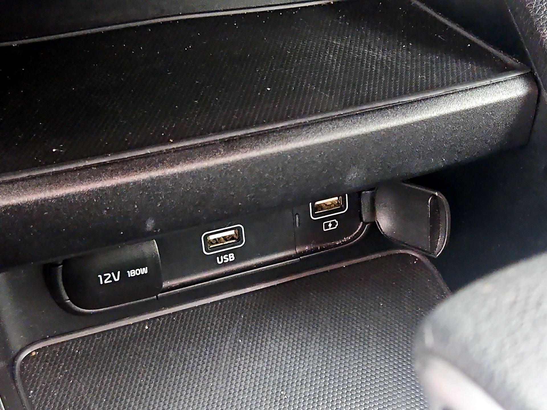 Thumbnail: 2024 Kia Forte - 18