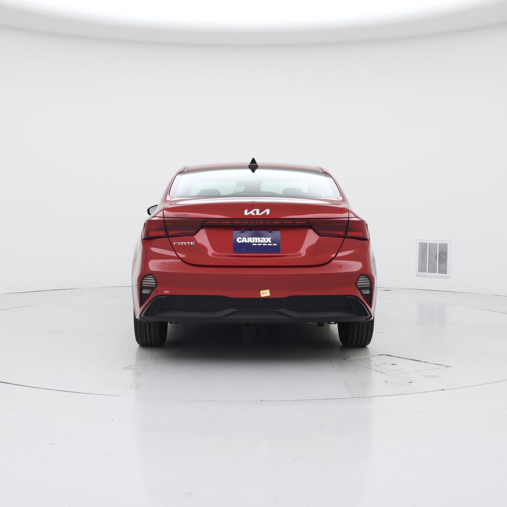 Thumbnail: 2024 Kia Forte - 6