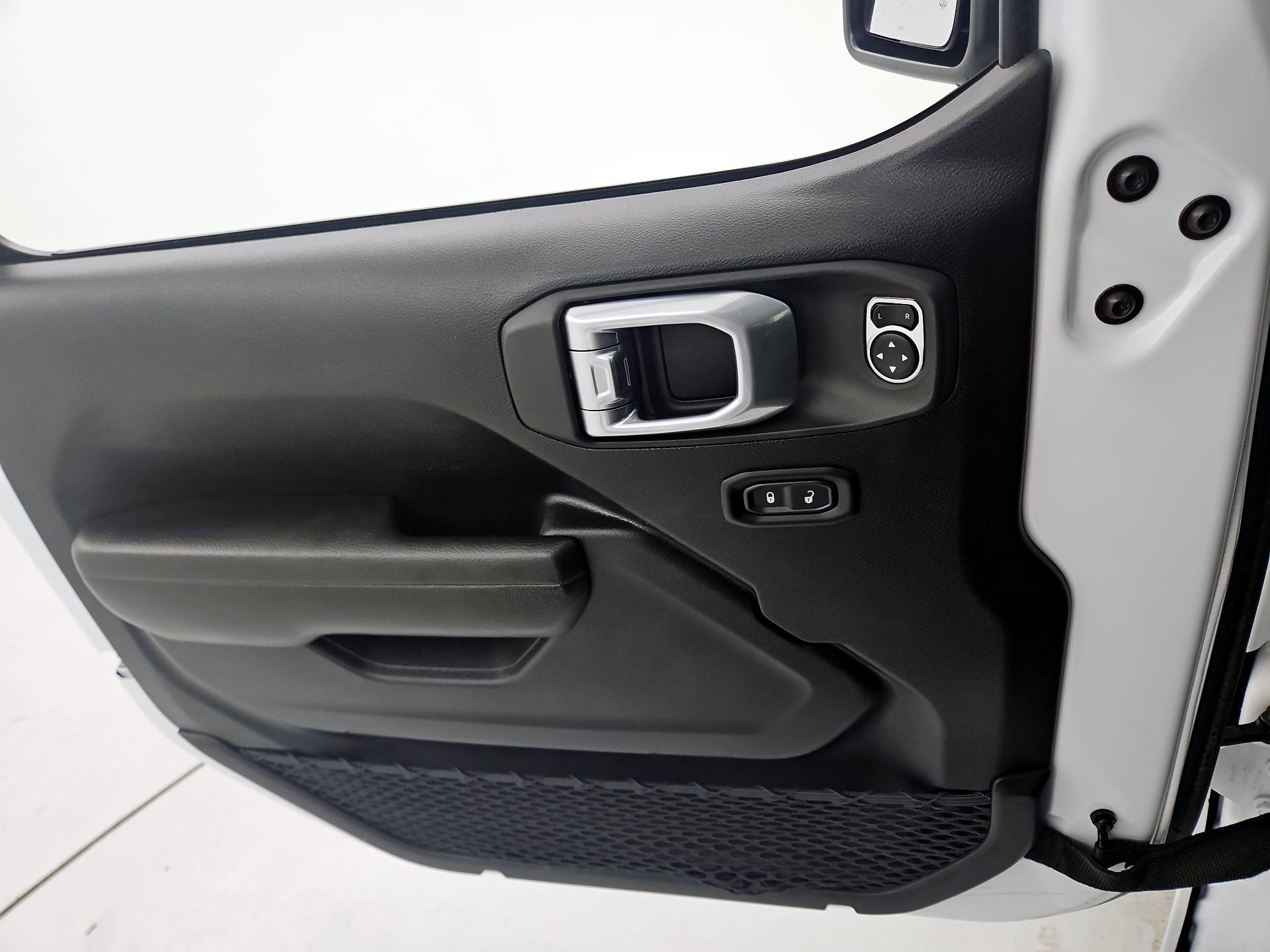 Thumbnail: 2024 Jeep Wrangler - 12