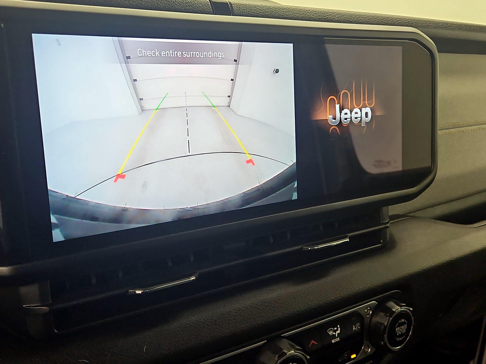 Thumbnail: 2024 Jeep Wrangler - 14