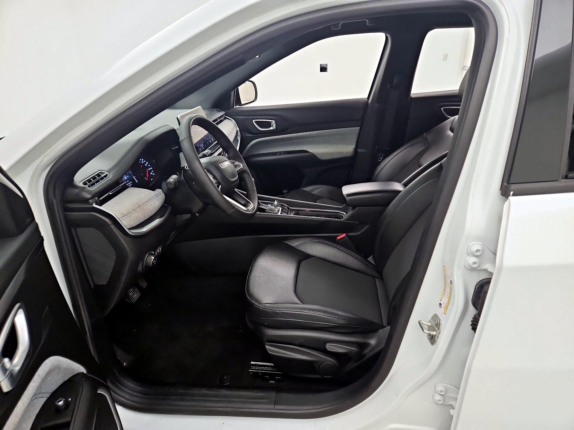 Thumbnail: 2024 Jeep Compass - 11