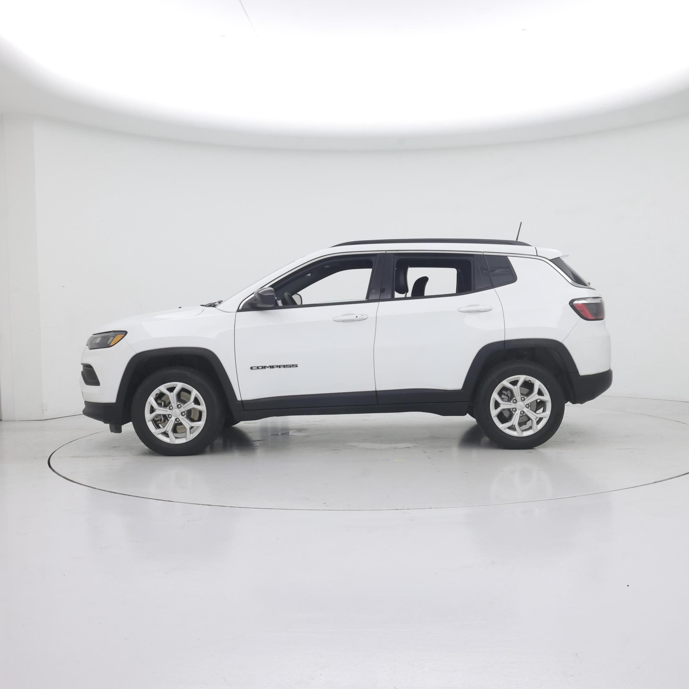 Thumbnail: 2024 Jeep Compass - 3