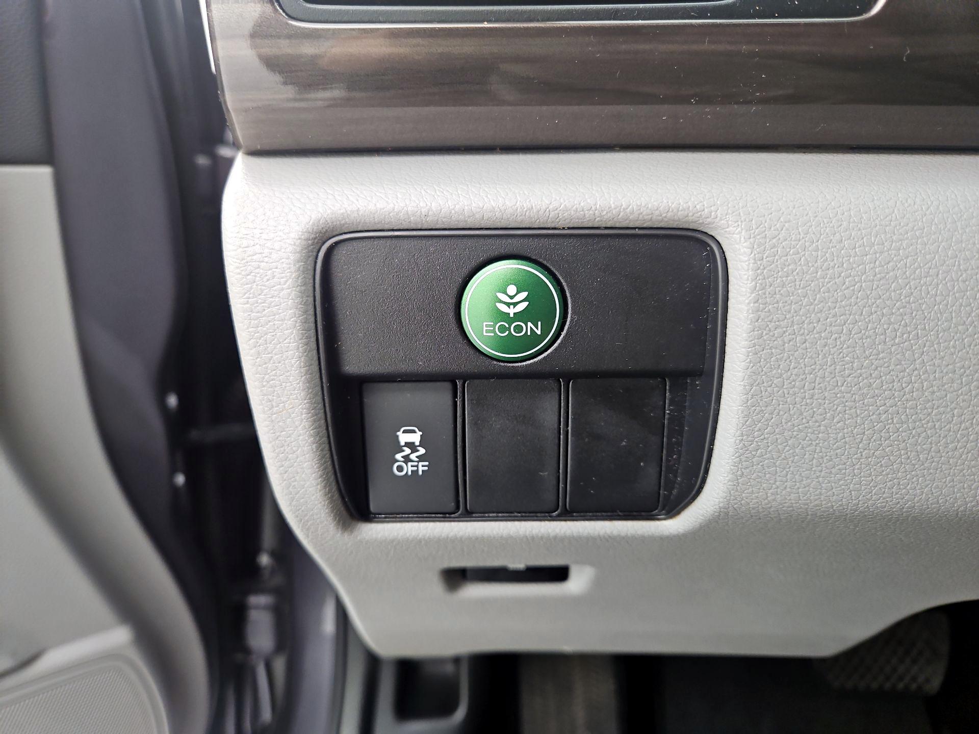 Thumbnail: 2016 Honda Accord - 13