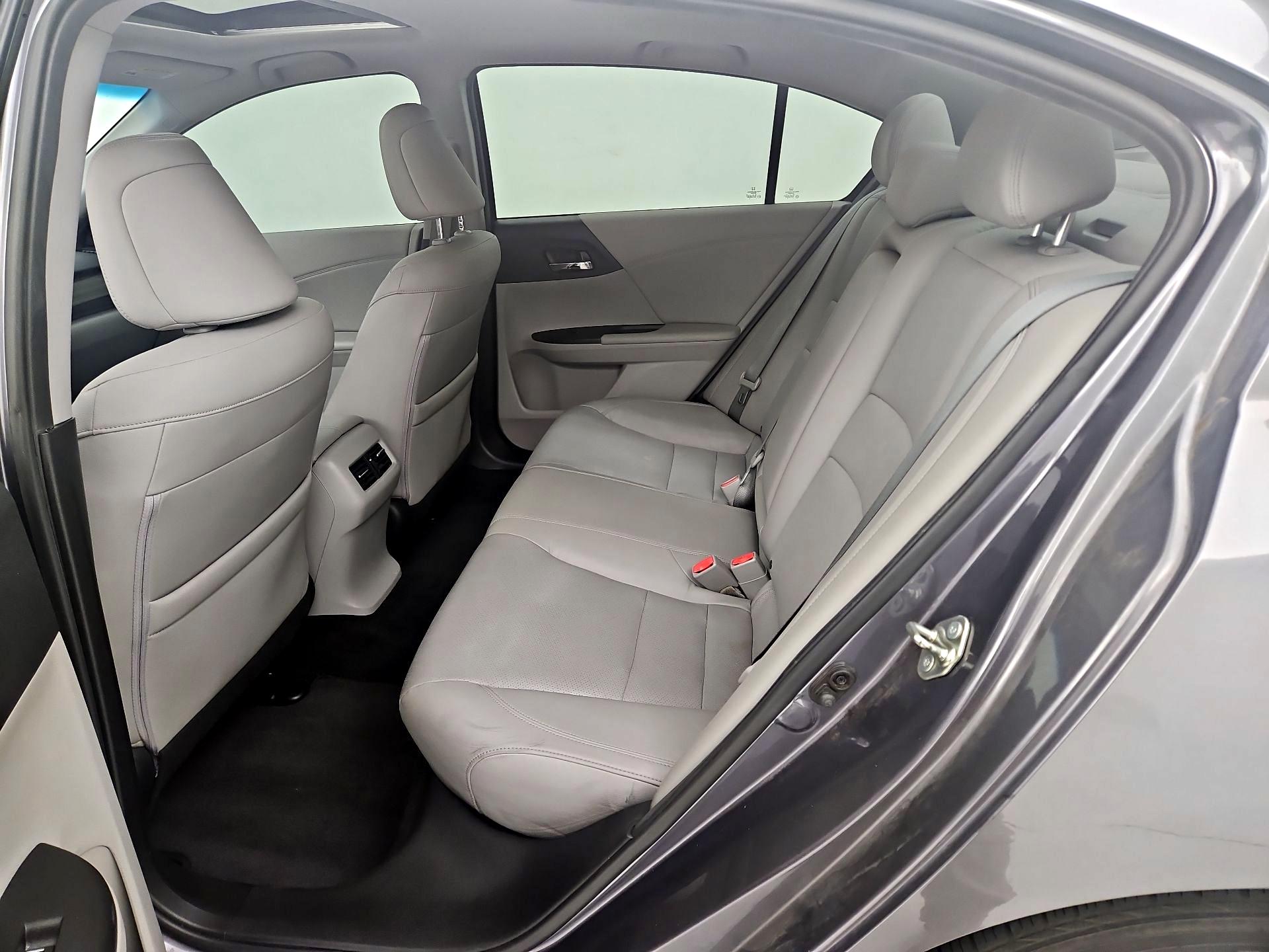 Thumbnail: 2016 Honda Accord - 20