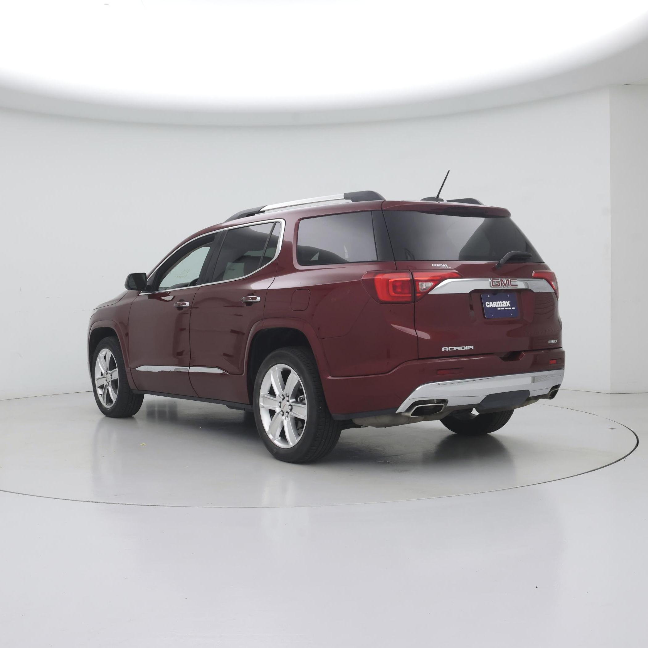 Thumbnail: 2017 GMC Acadia - 2