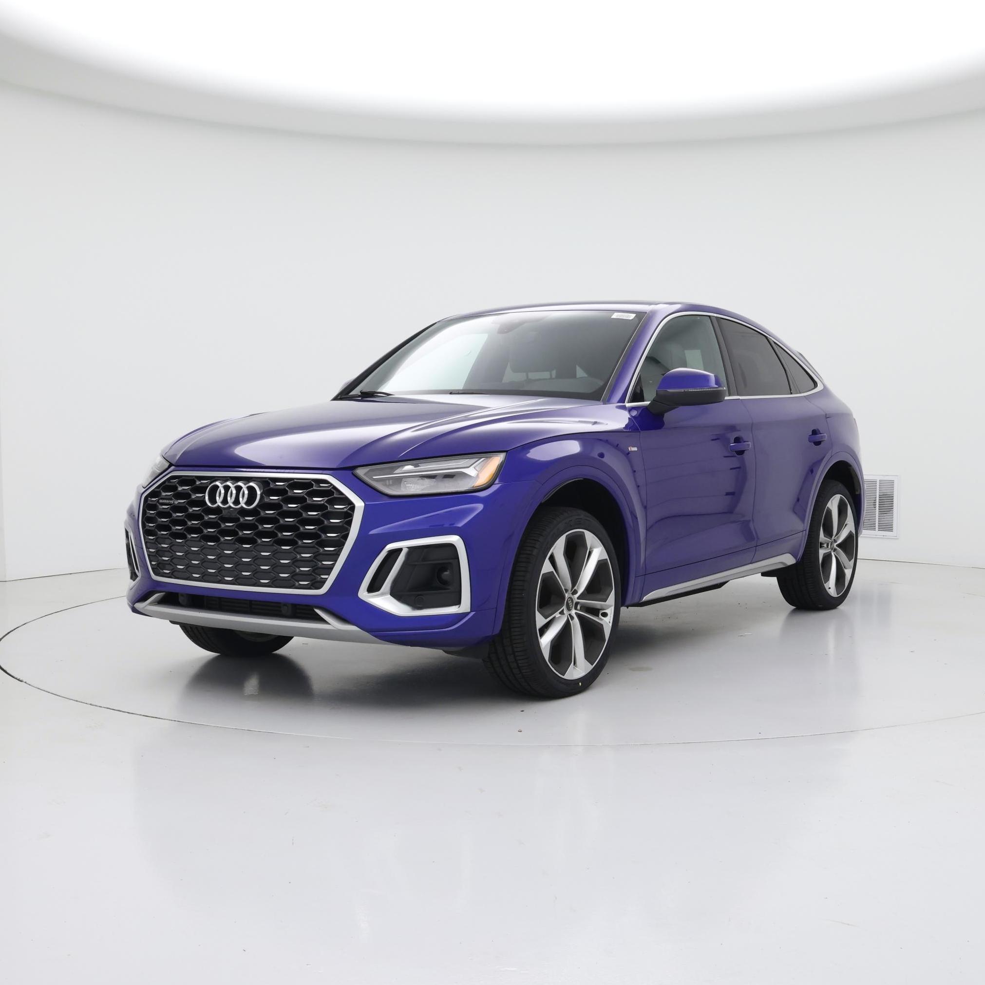 Thumbnail: 2021 Audi Q5 - 4
