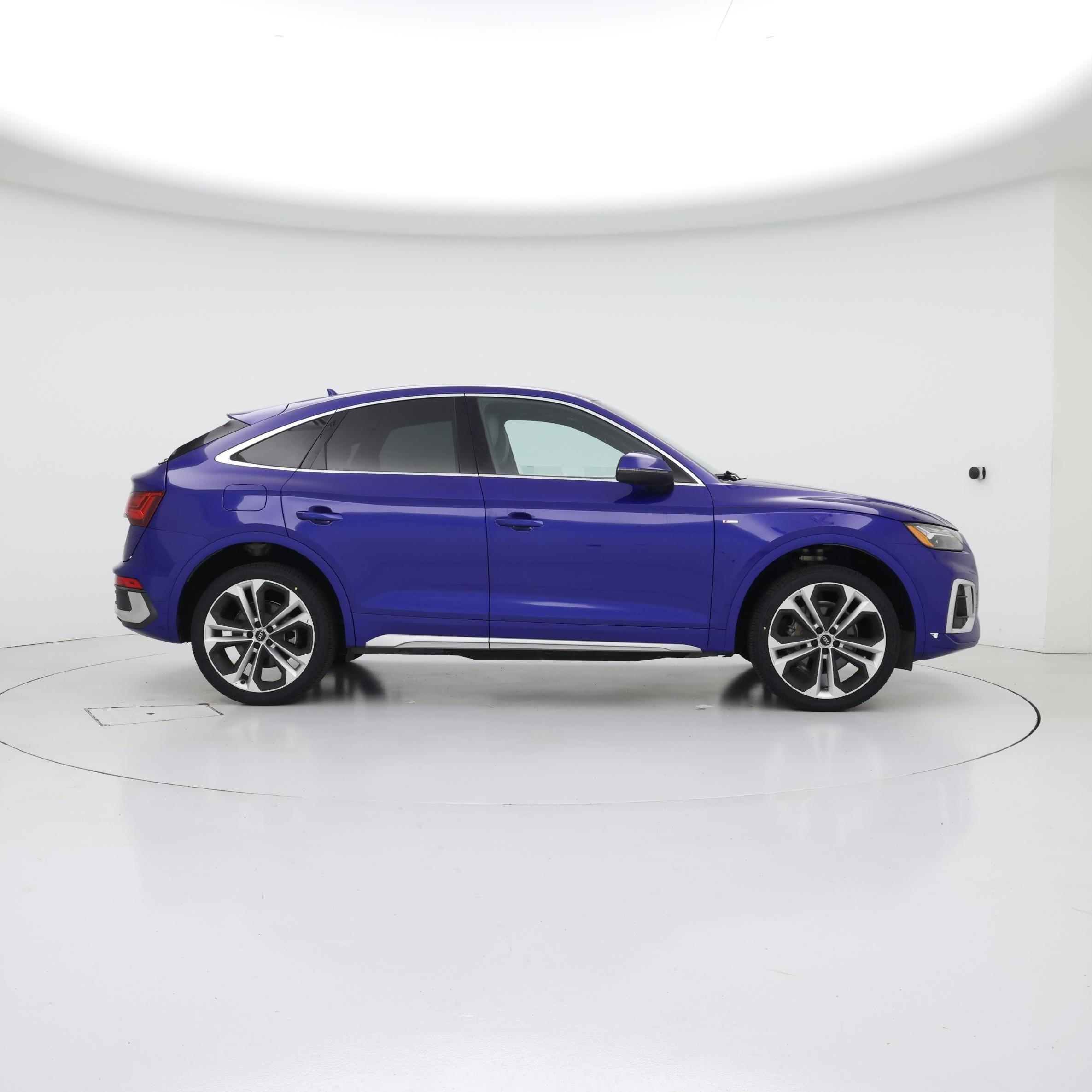 Thumbnail: 2021 Audi Q5 - 7