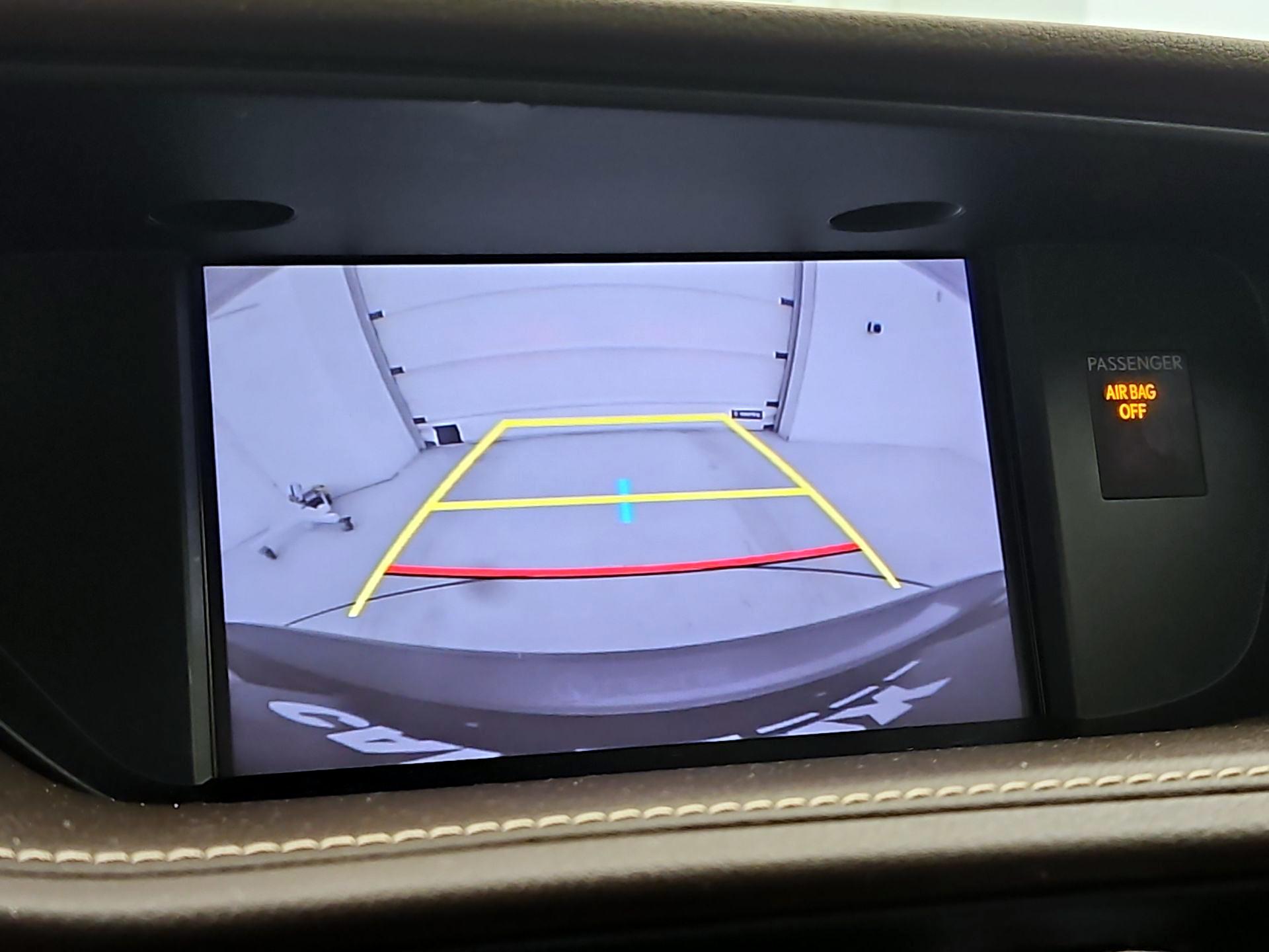 Thumbnail: 2017 Lexus ES - 14