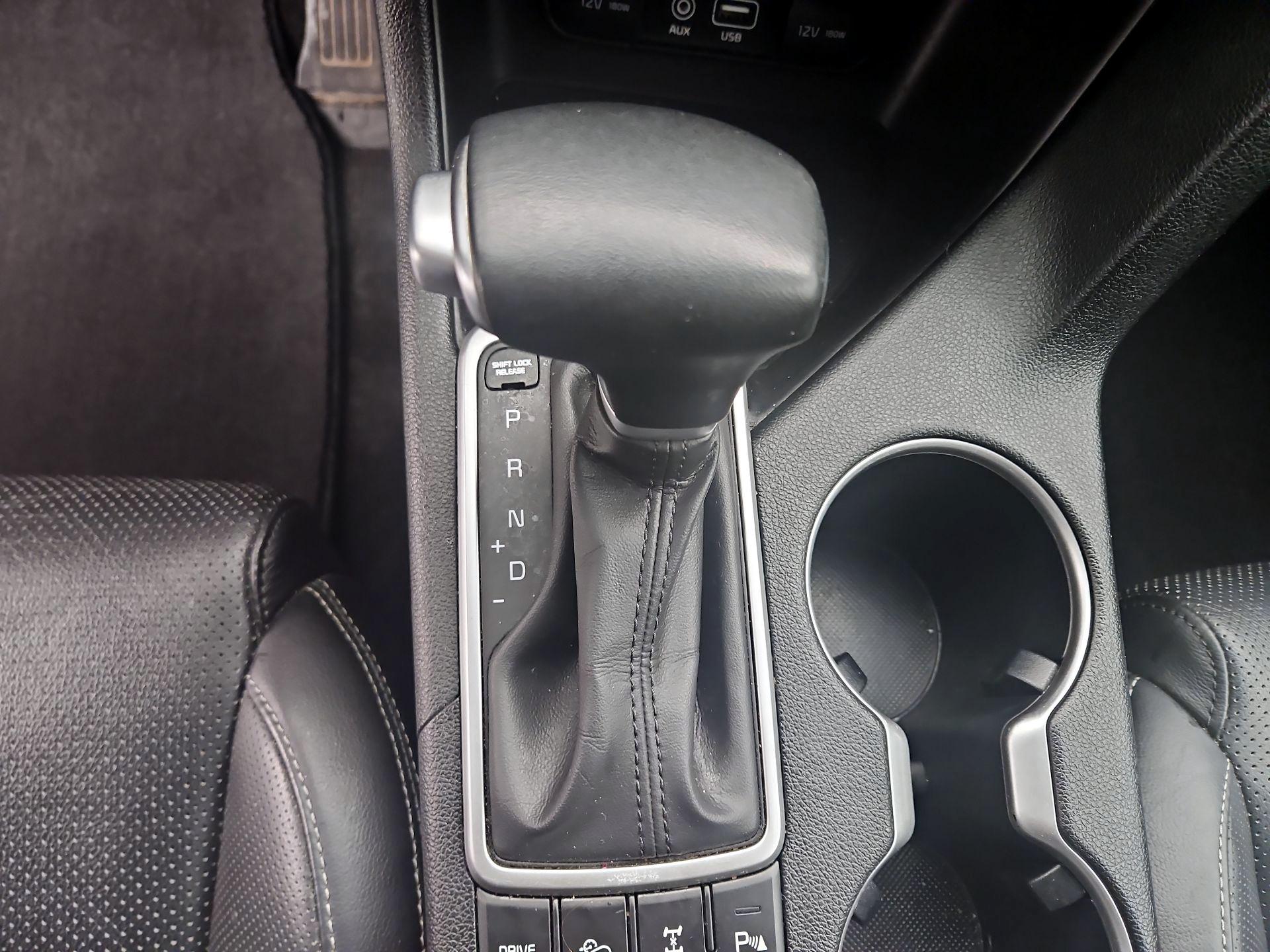 Thumbnail: 2017 Kia Sportage - 18