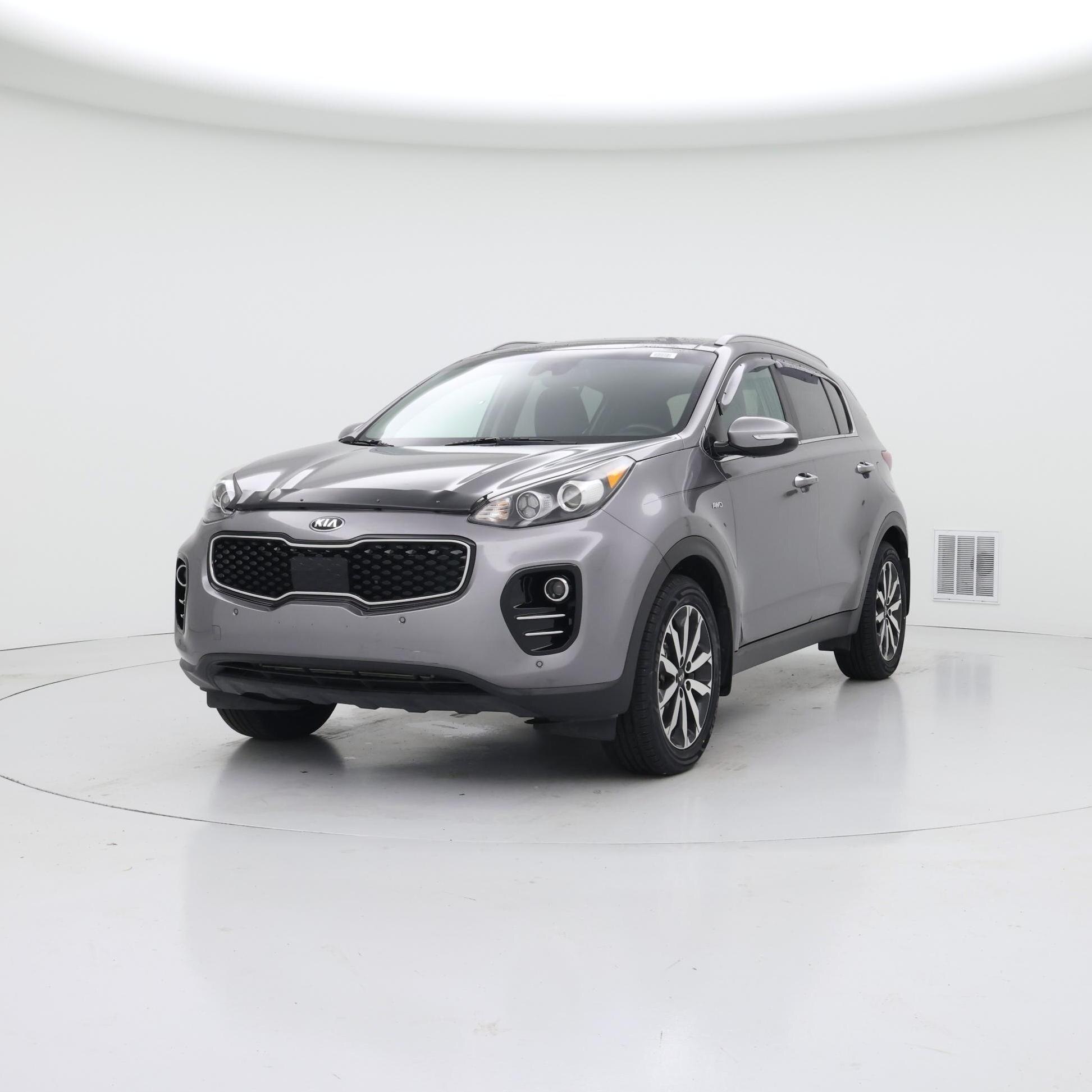 Thumbnail: 2017 Kia Sportage - 4