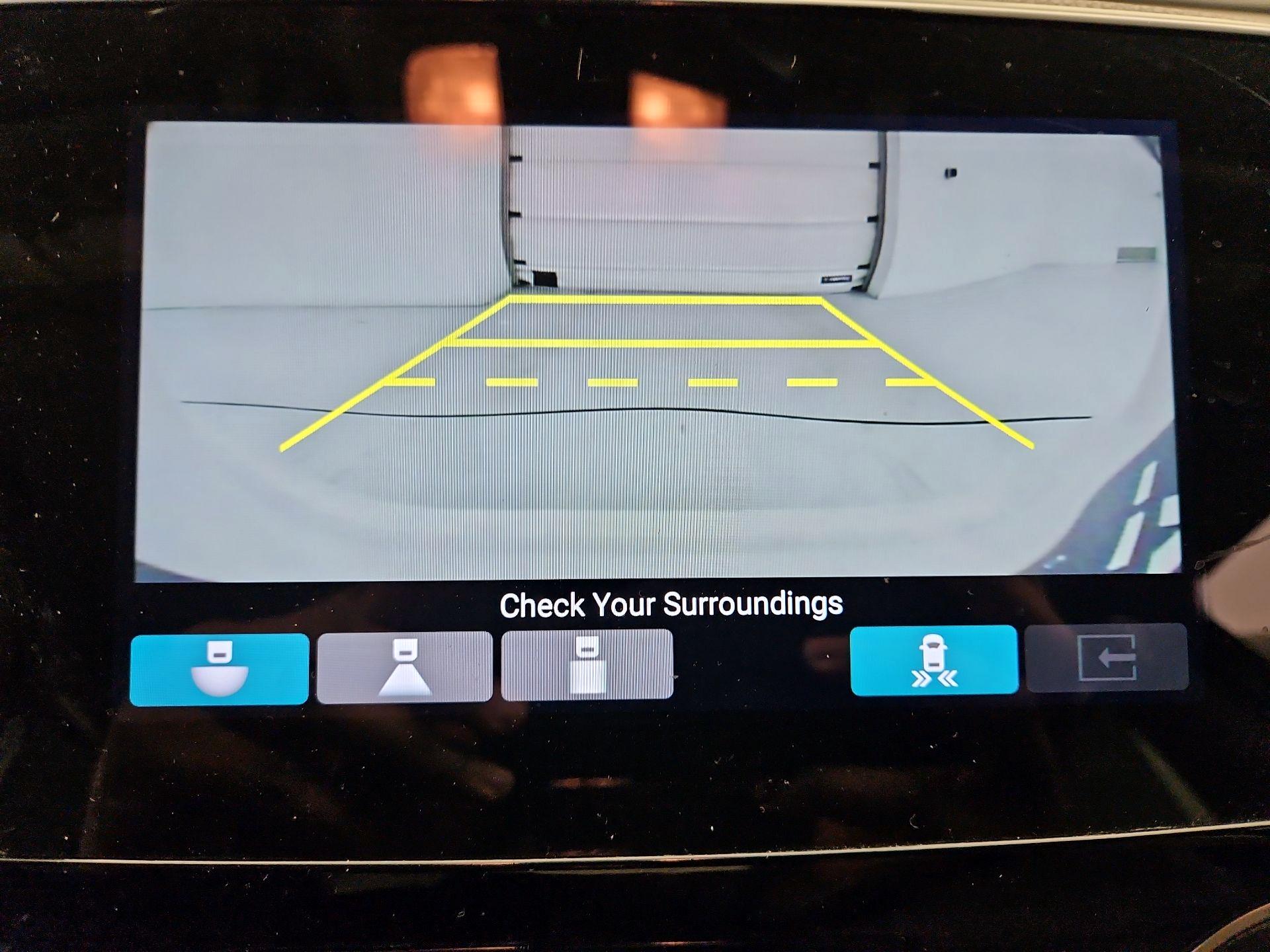 Thumbnail: 2020 Honda Pilot - 15