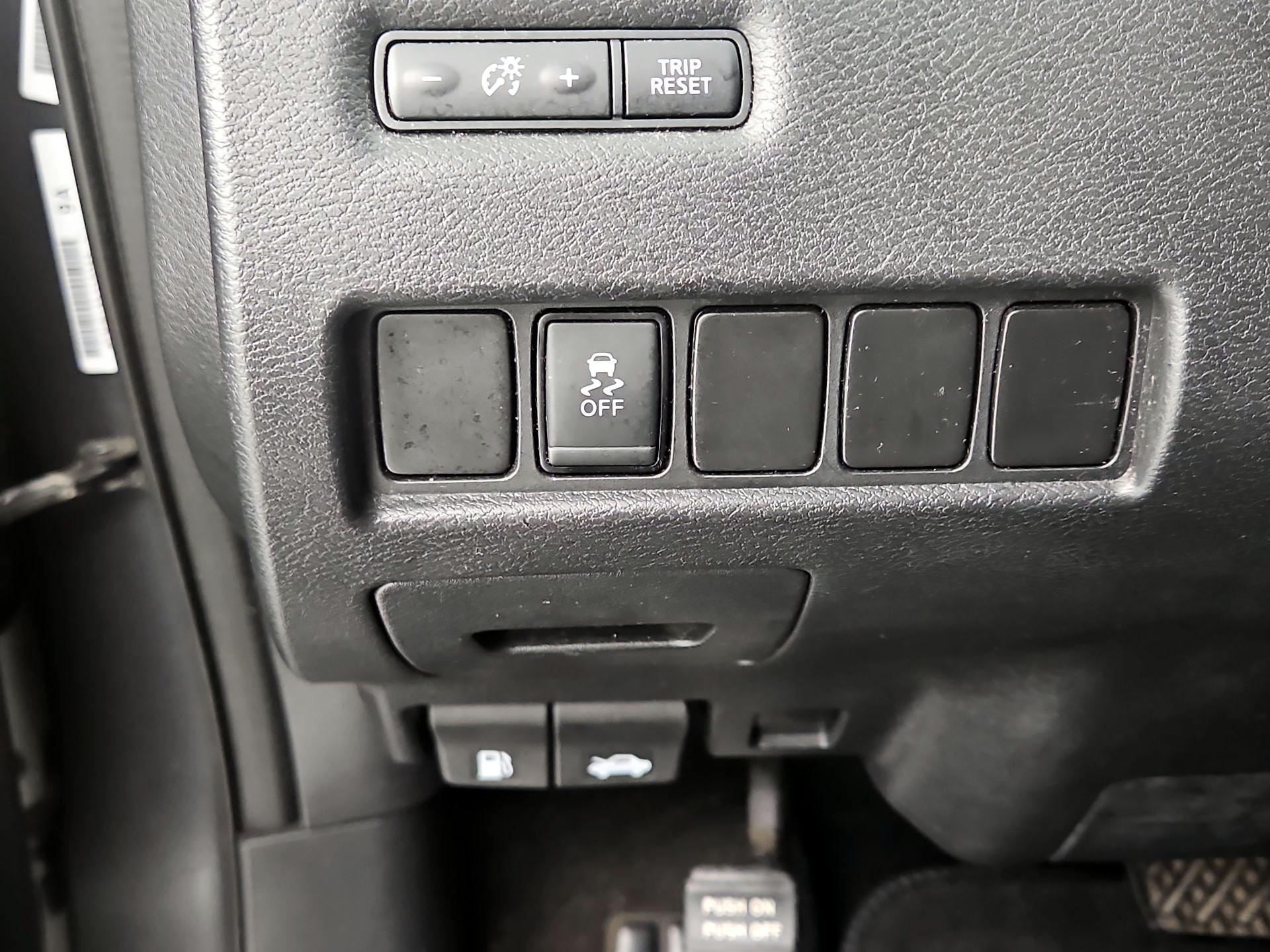 Thumbnail: 2018 Nissan Murano - 13