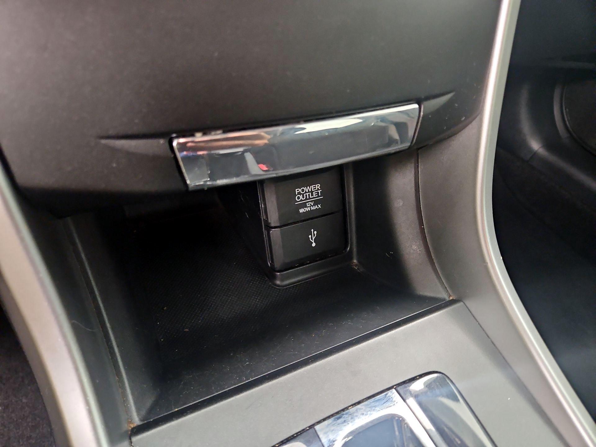 Thumbnail: 2015 Honda Accord - 18