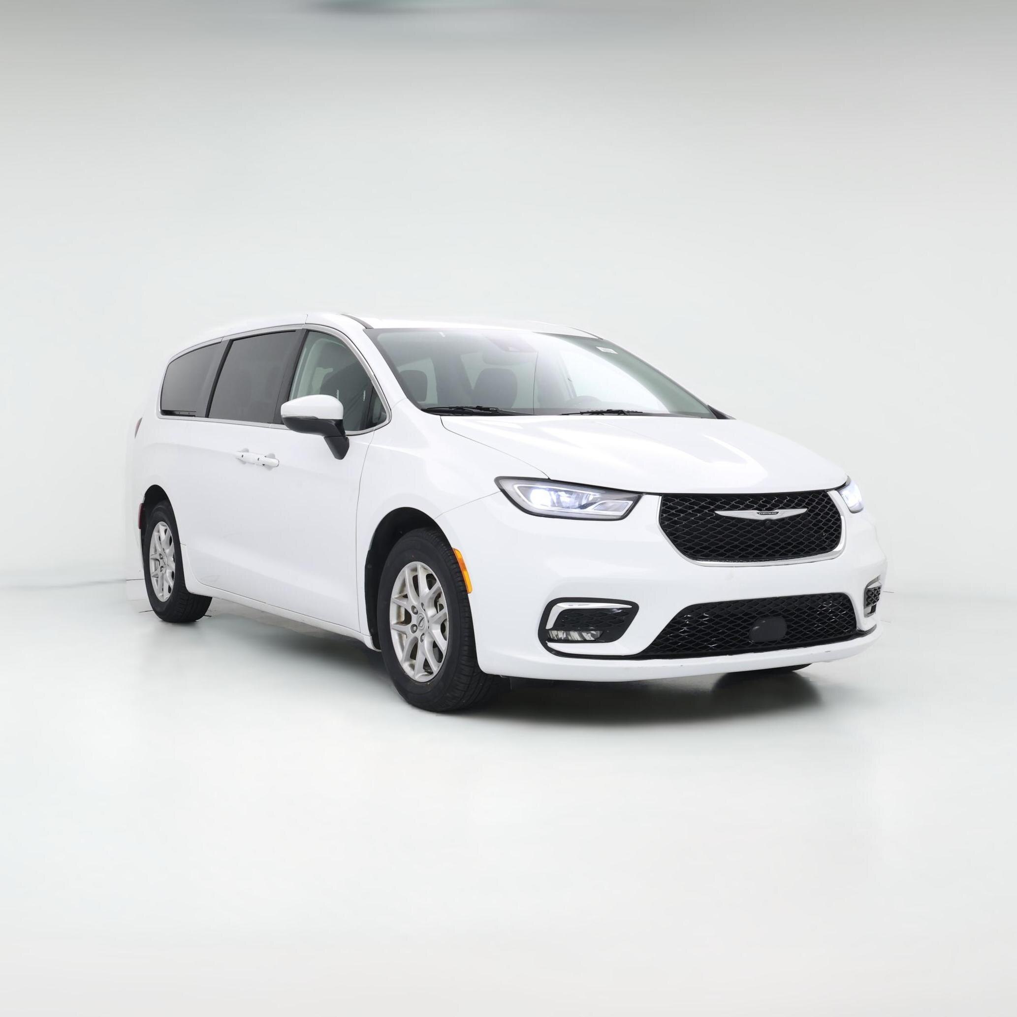 Thumbnail: 2023 Chrysler Pacifica - 1