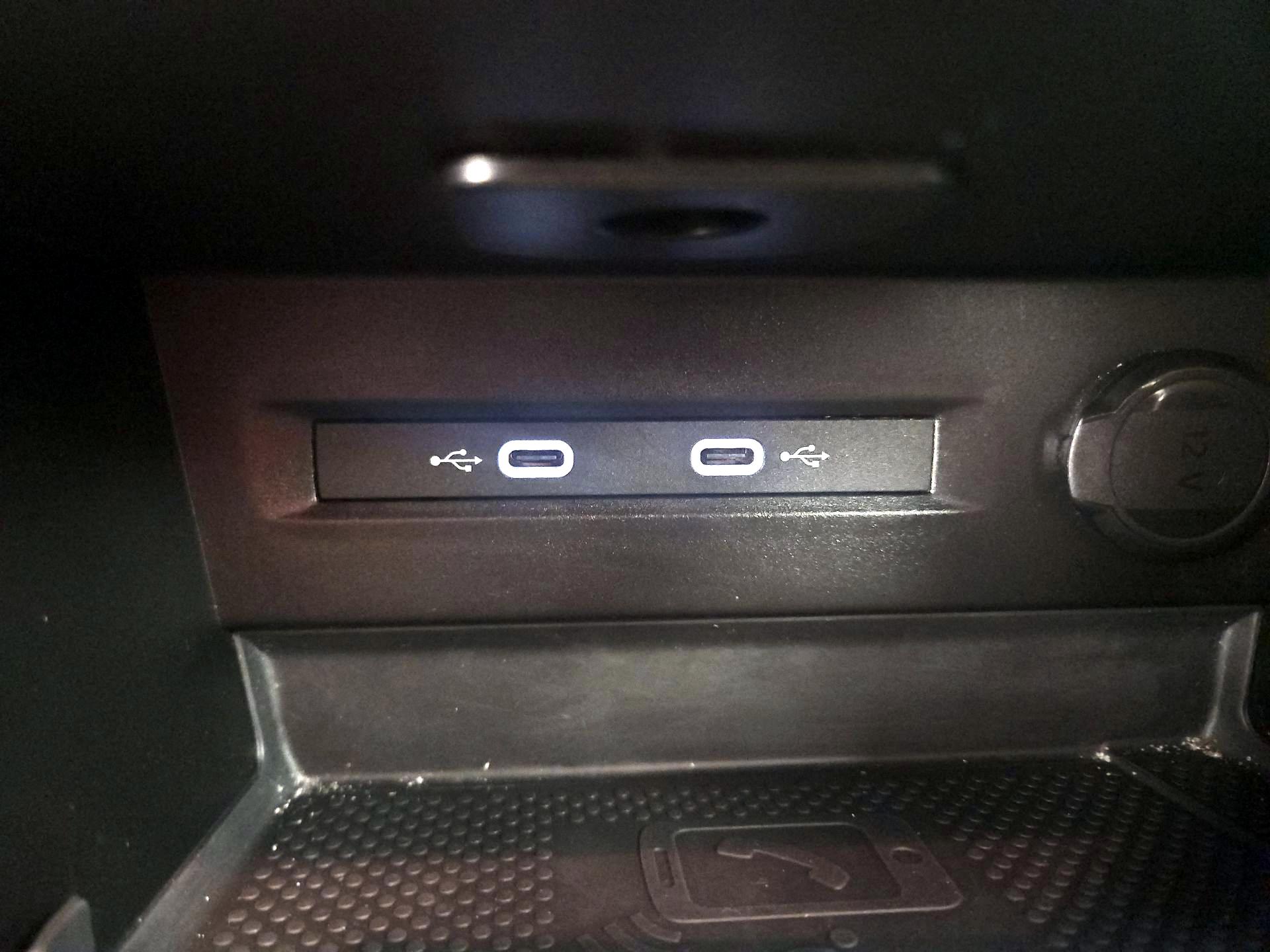 Thumbnail: 2024 Volkswagen Taos - 18