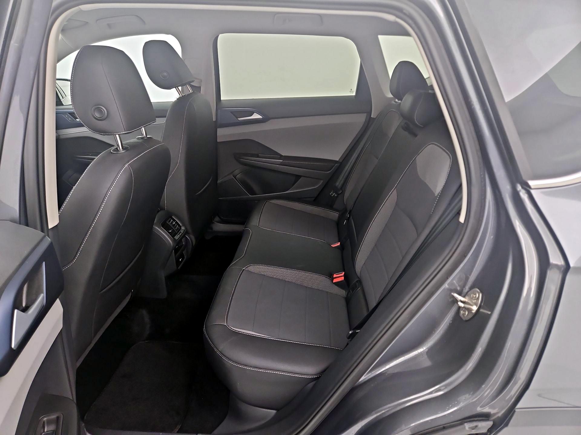 Thumbnail: 2024 Volkswagen Taos - 19