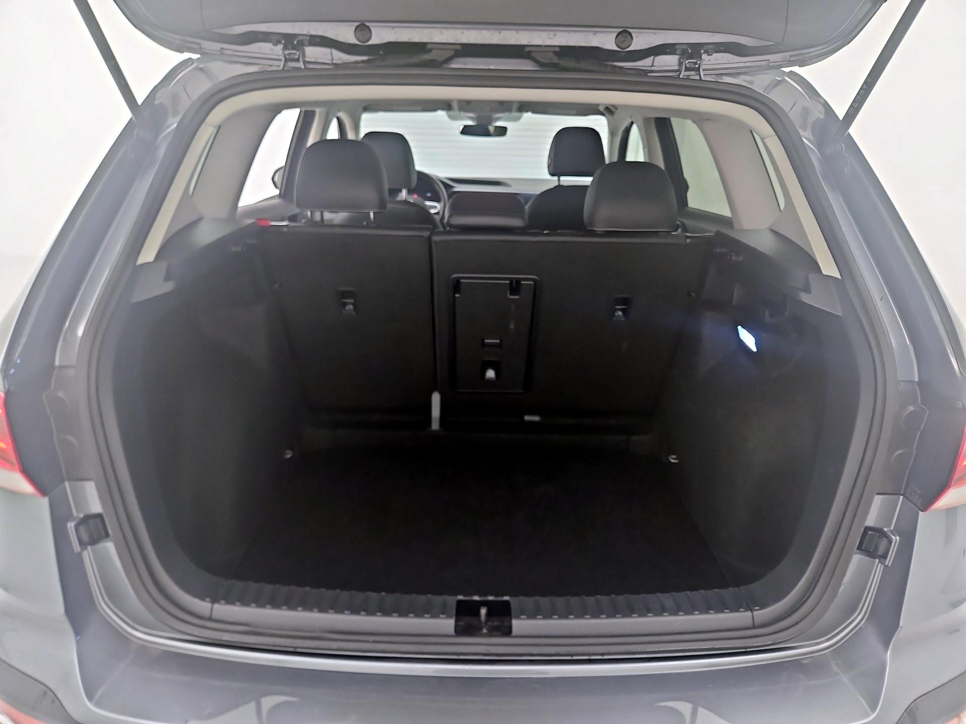 Thumbnail: 2024 Volkswagen Taos - 20