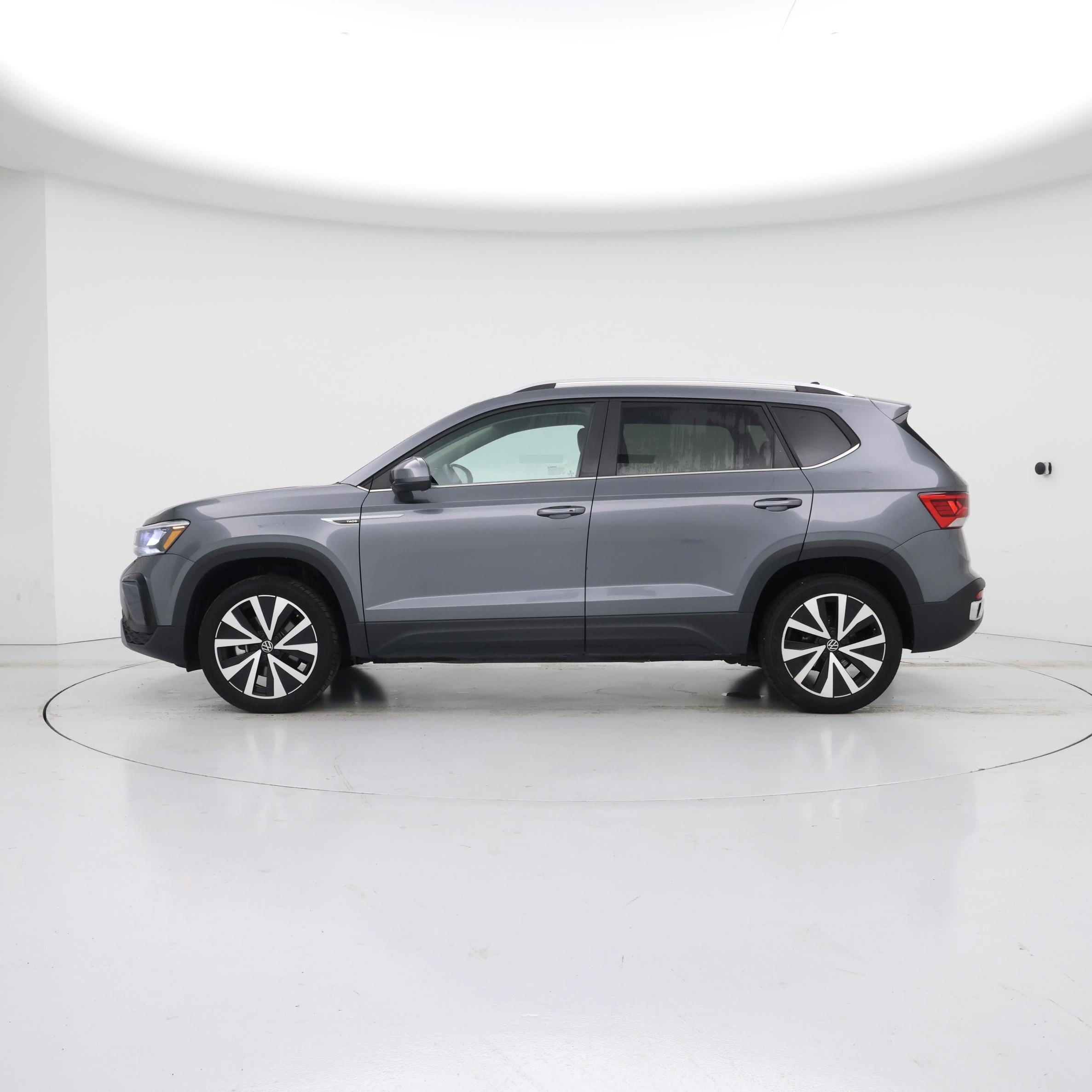 Thumbnail: 2024 Volkswagen Taos - 3