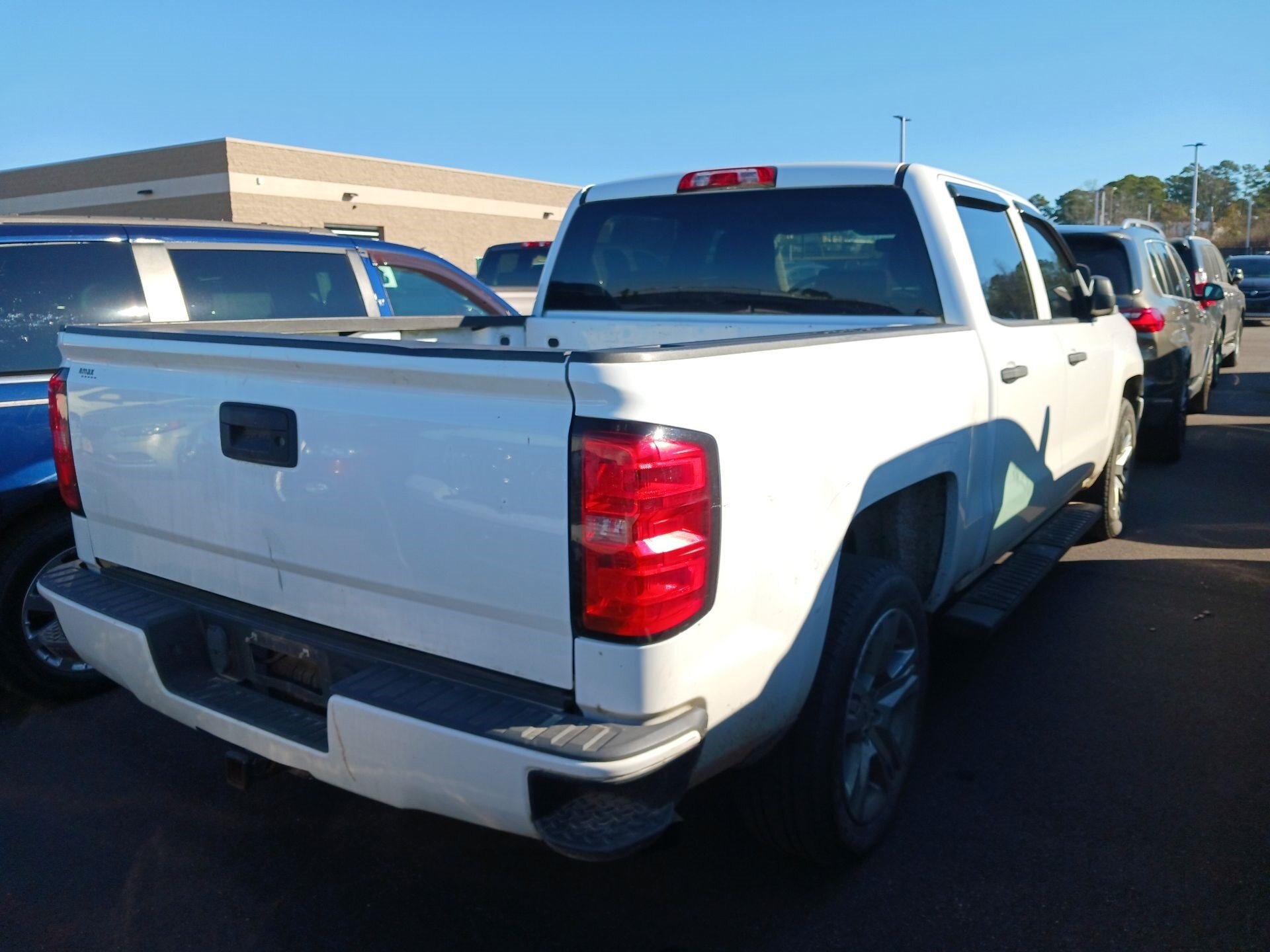 Thumbnail: 2024 GMC Terrain - 3