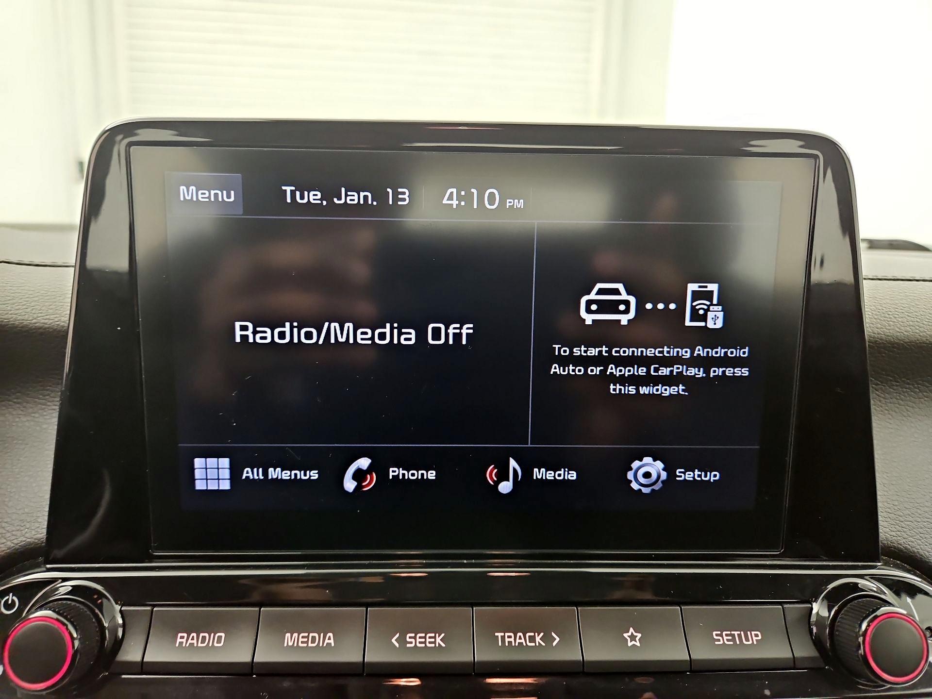 Thumbnail: 2024 Kia Forte - 15